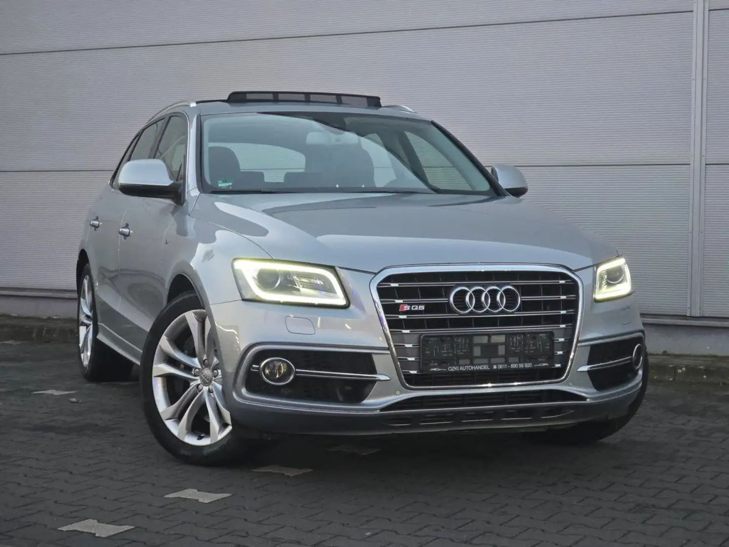 Audi SQ5 quattro (Panorama/Leder/Kamera) Argent - 1
