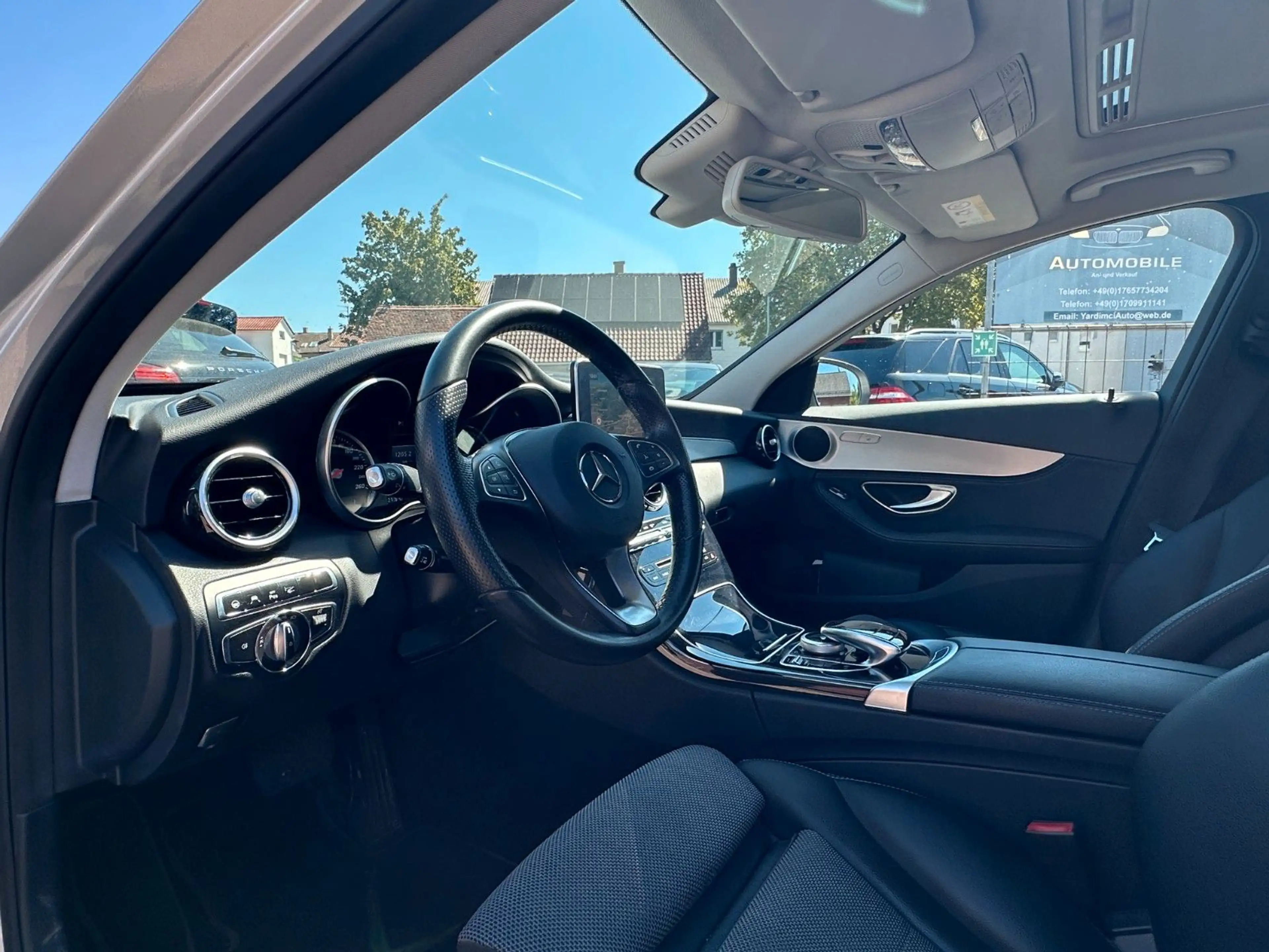 Mercedes-Benz C 250 CGI 7G*HEAD-UP*ILS*S-DACH*DISTRONIC*COMAND — photo 8