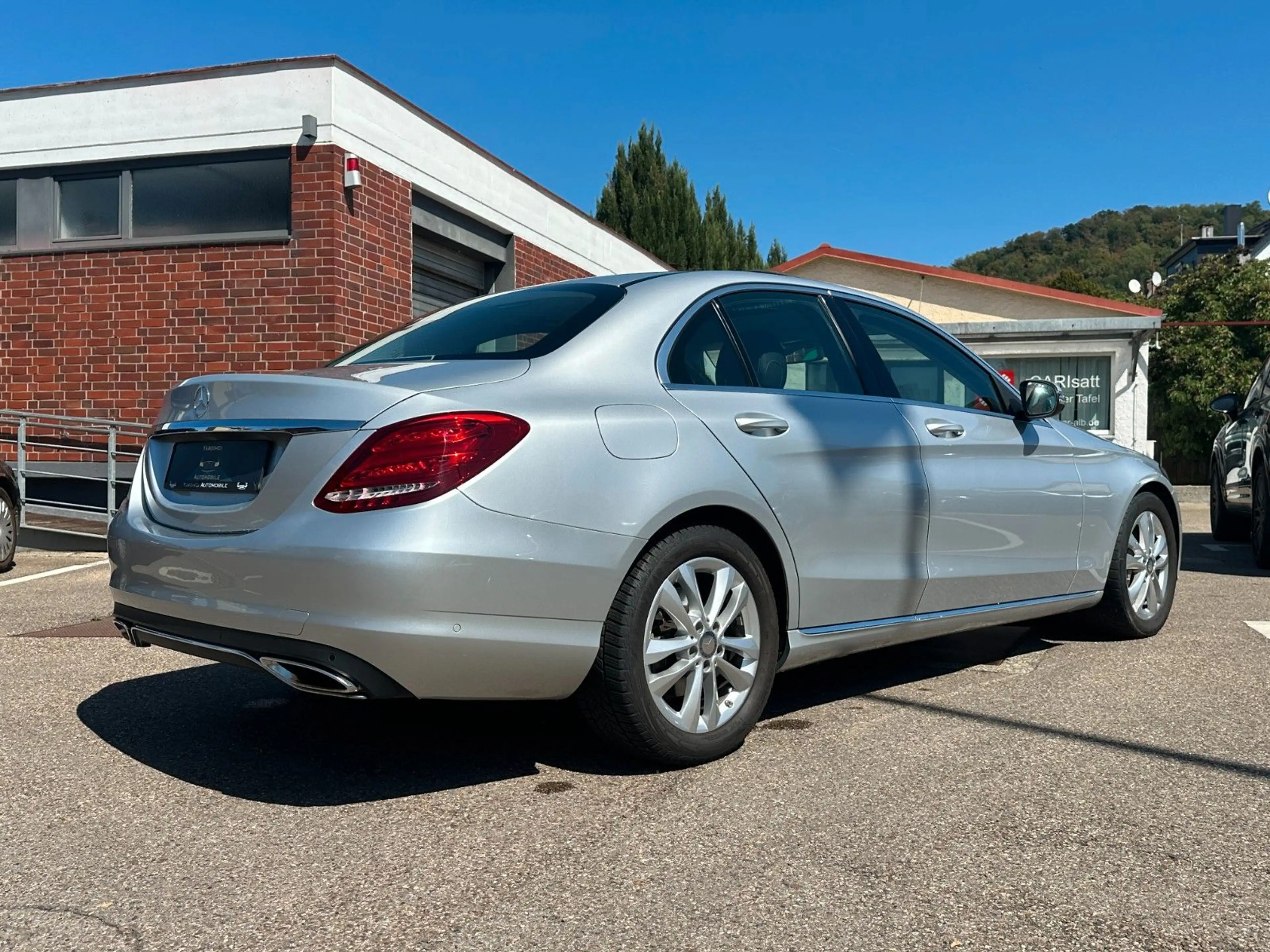 Mercedes-Benz C 250 CGI 7G*HEAD-UP*ILS*S-DACH*DISTRONIC*COMAND — photo 4