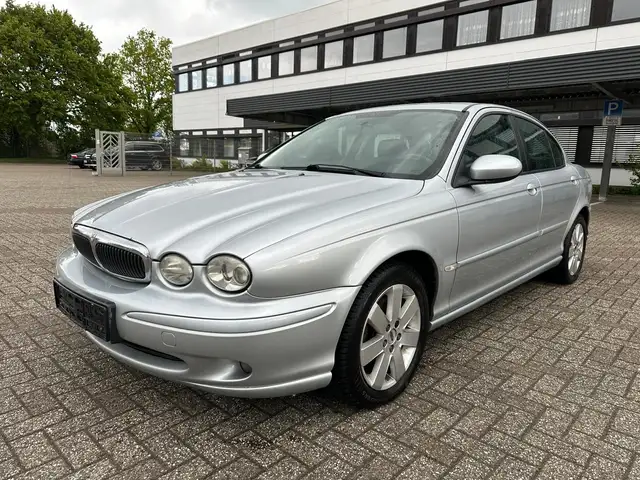 Jaguar X-Type 2.2 D Classic Voll Leder. Klima, Alu. TÜV ..