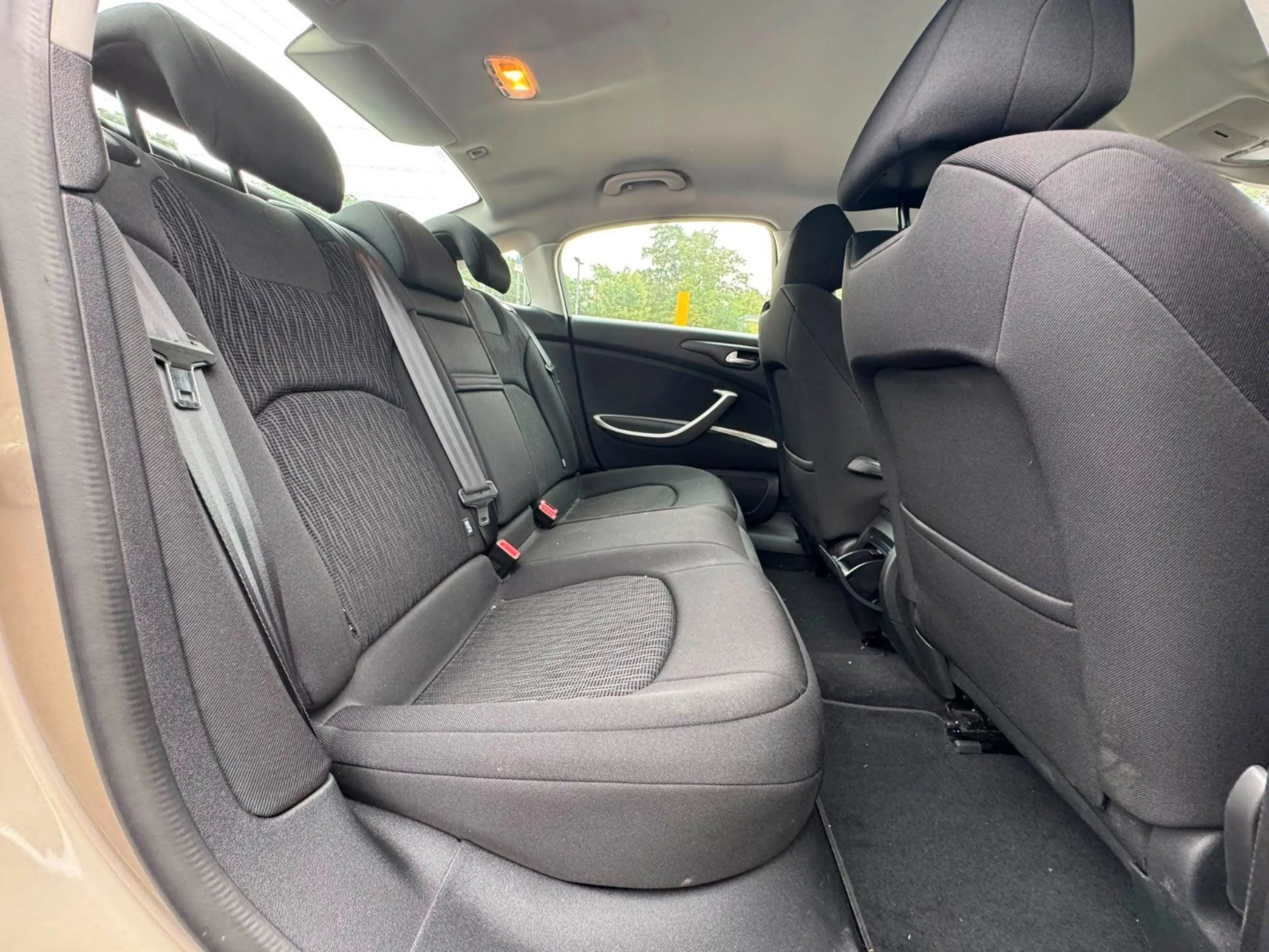 Citroen C5 C5 Confort NAVI. BT. AUTOMATIK. PDF — photo 10