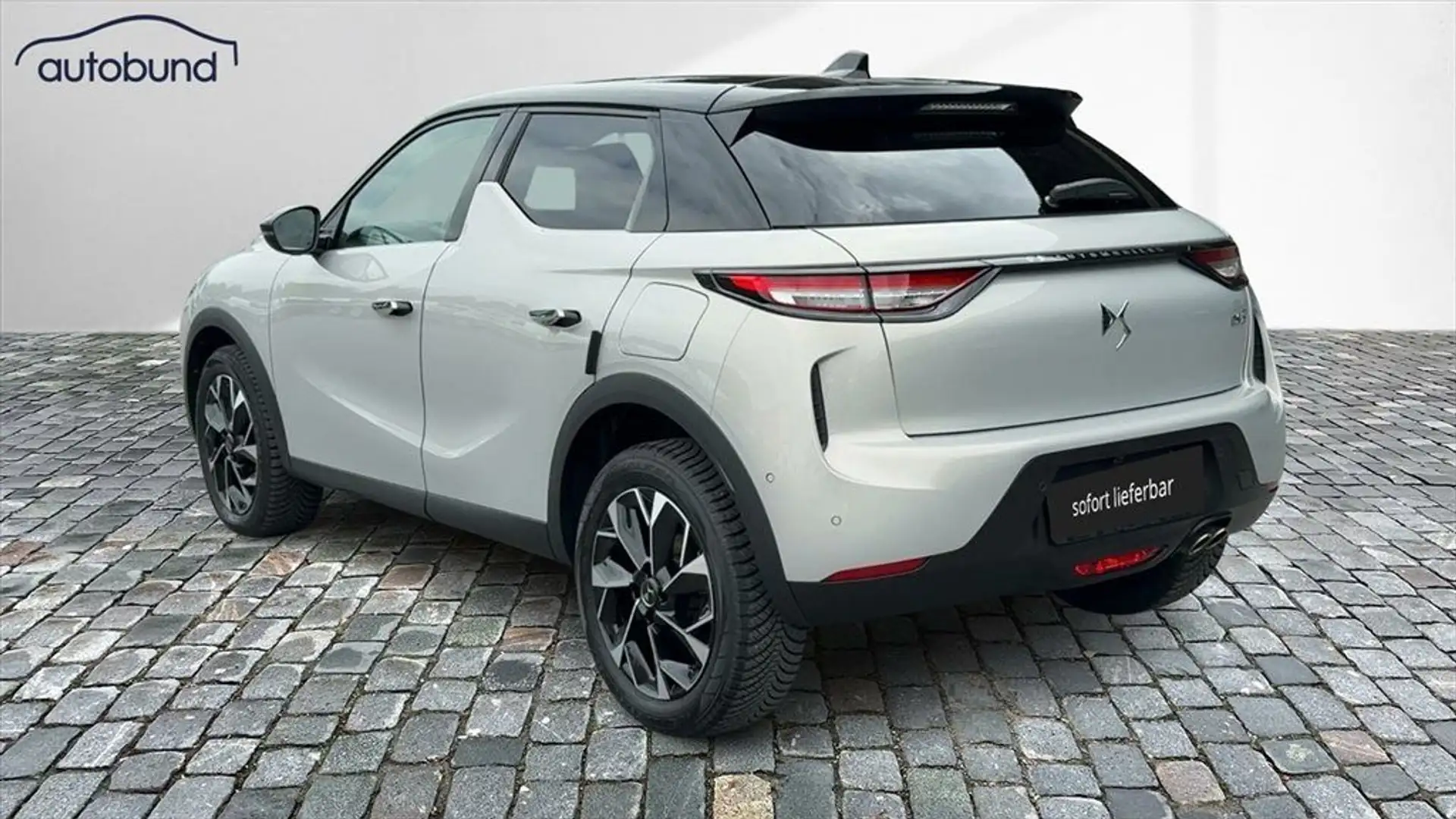 DS Automobiles DS3 1,2 PT 130 Automatik HeadUp Navi Kamera SHZ Grau - 2