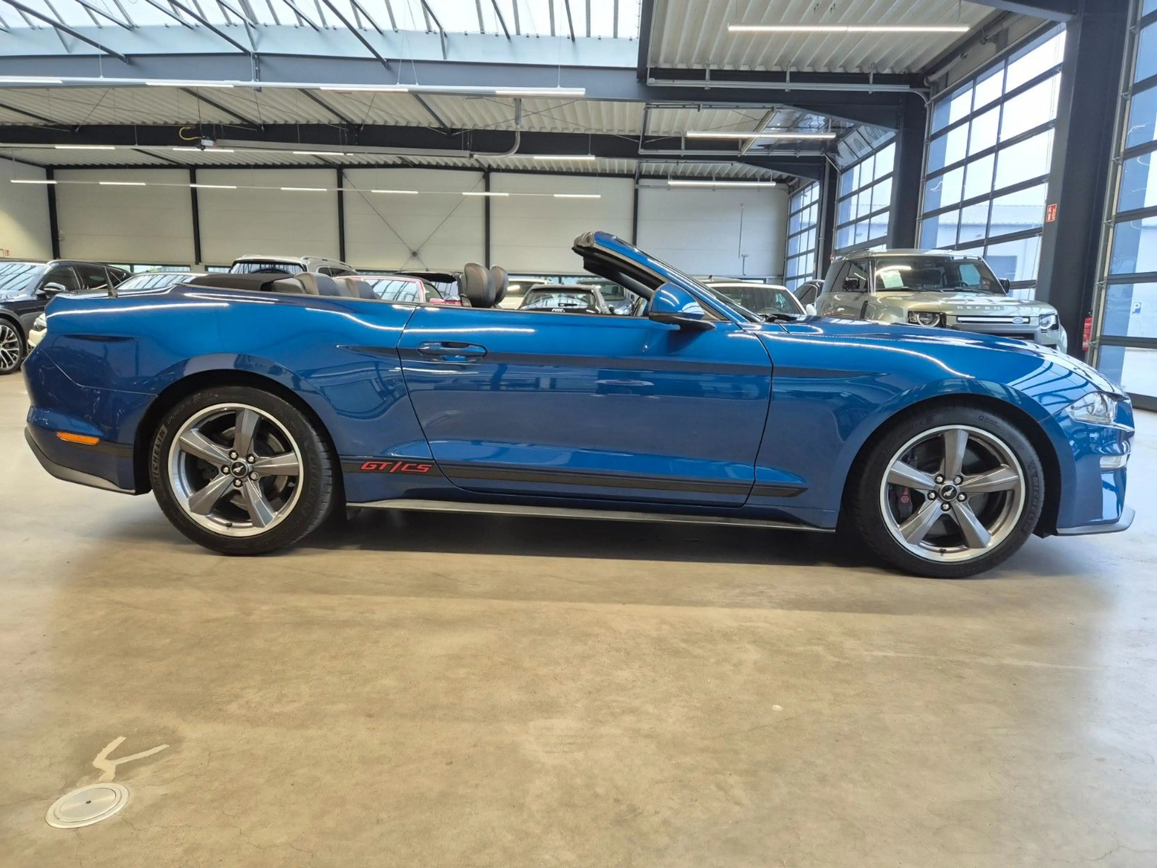 Ford Mustang MUSTANG GT CS CABRIOLET M-RIDE PREMIUM LEDER ACC — photo 6