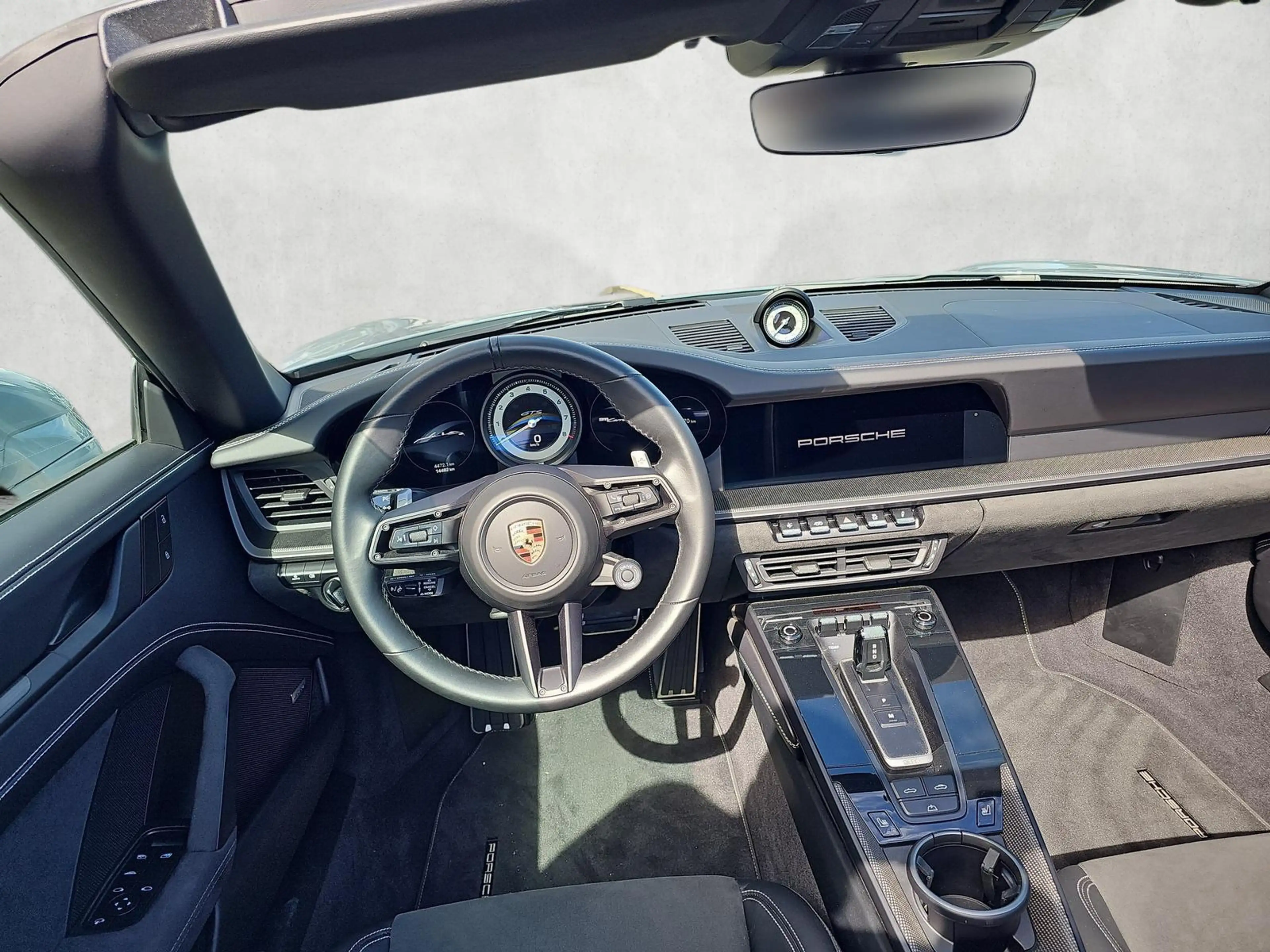 Porsche 911 Cabriolet Carrera GTS Matrix Bose InnoDrive GT-... — photo 13