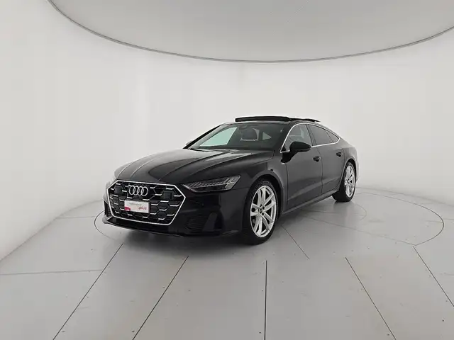 Audi A7 main image