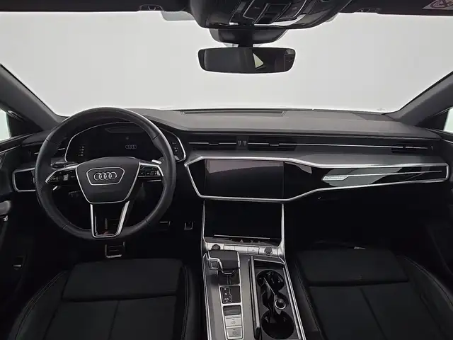 Audi A7 view 11