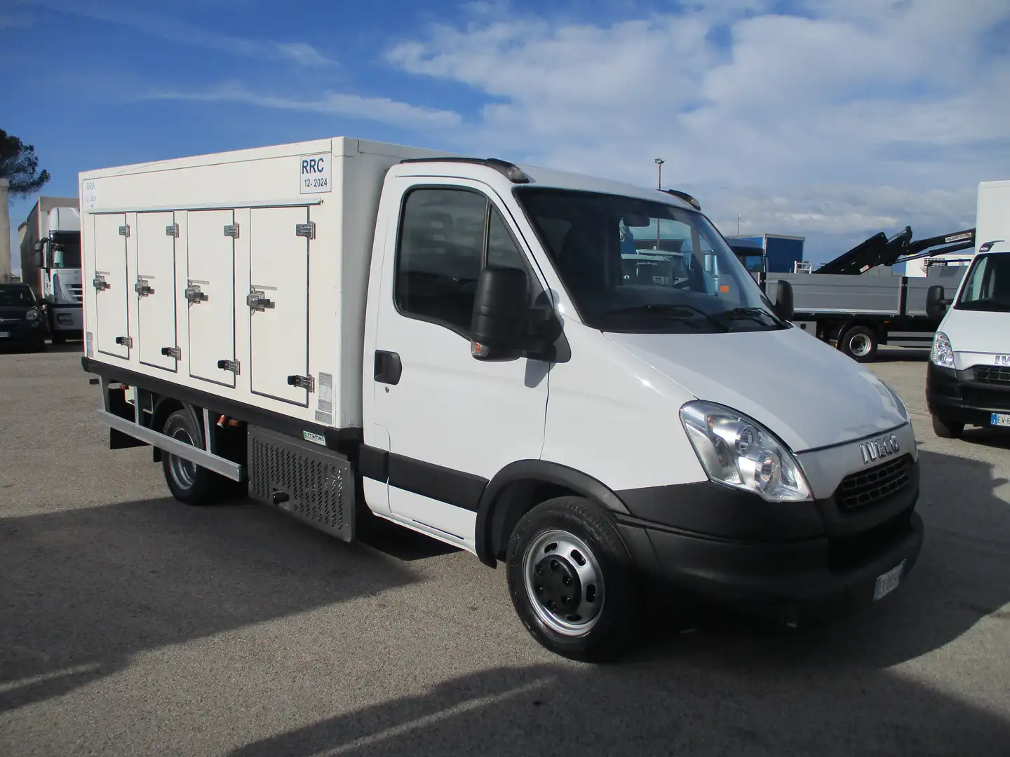 Iveco Daily 35C13 130CV E5 FRIGO RRC CELLA PIASTRE 8 SPORTELLI Blanco - 1
