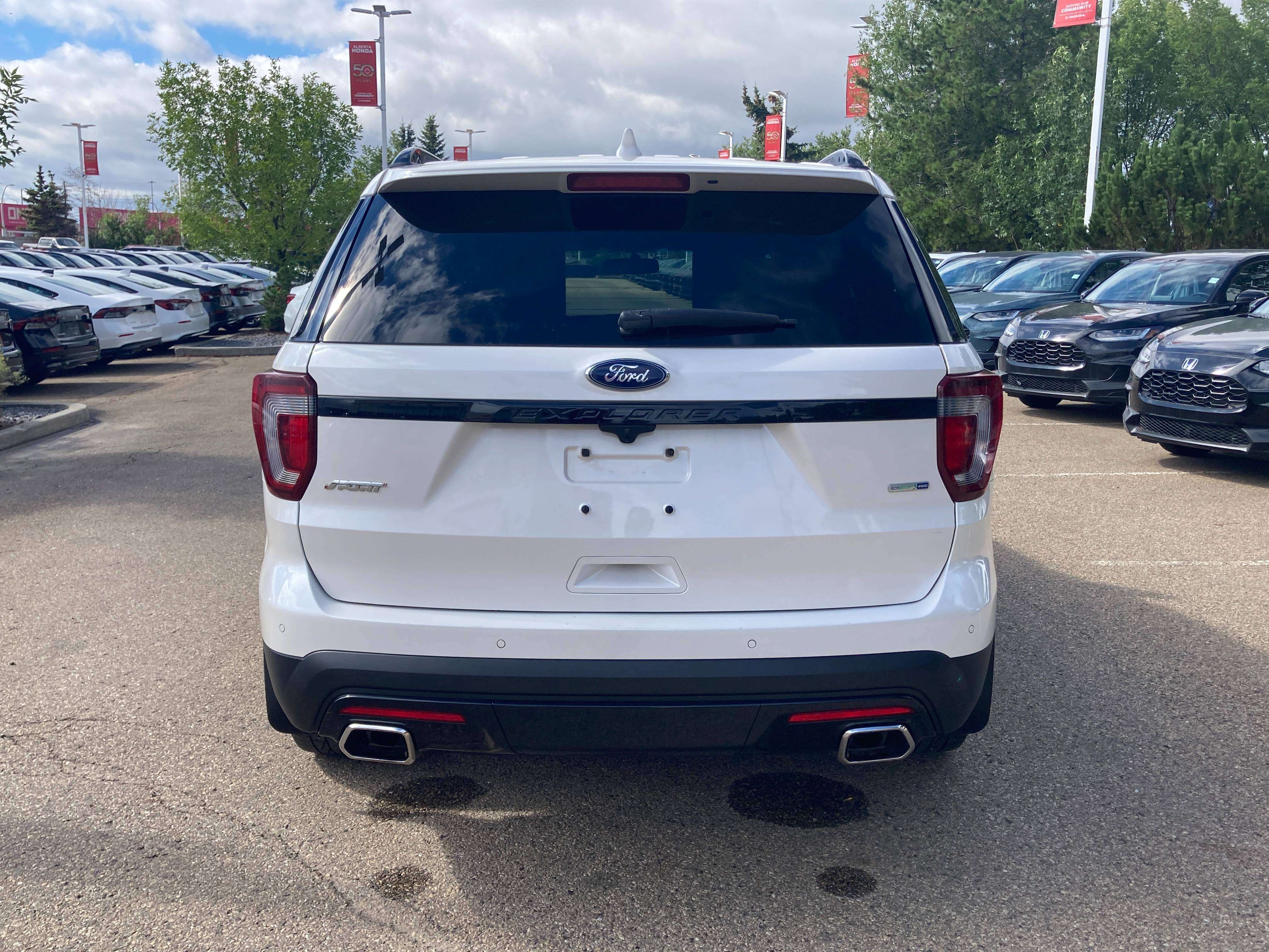 used 2016 Ford Explorer car