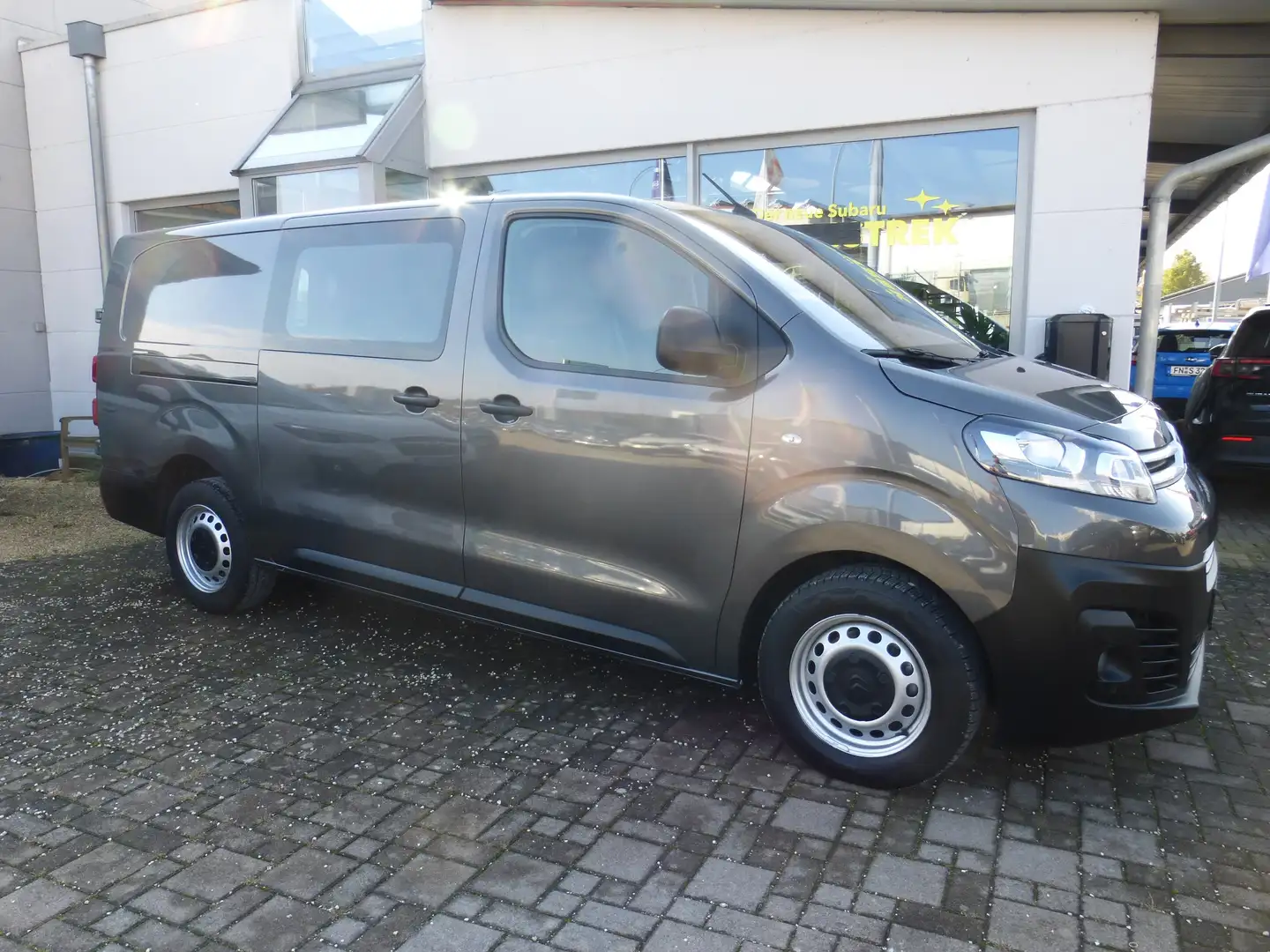 Citroen Jumpy XL BlueHDi 180 EAT8 business Kasten Grijs - 1