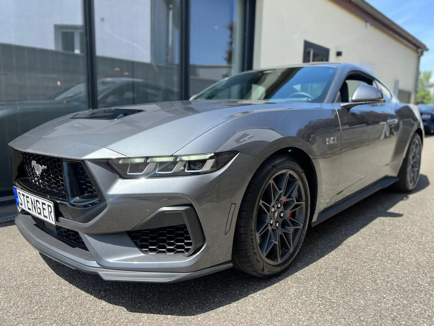 Ford Mustang 5.0 V8 GT Automatik/Magneride/B&O/ACC/NAVI/ KAMERA Gris - 2