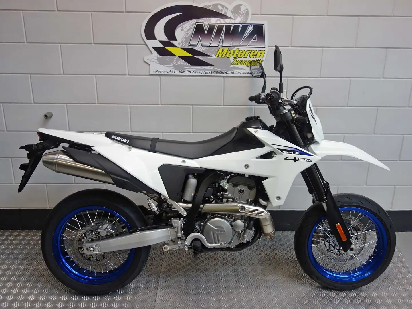 Suzuki DR-Z4SM DR-Z 4 SM Wit - 1