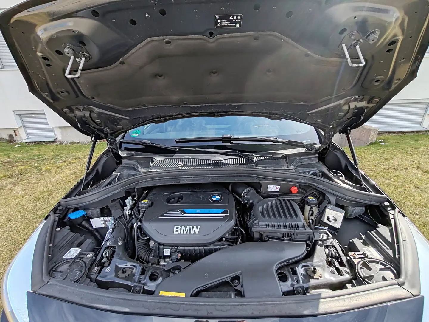 BMW 225 225xe iPerformance Active Tourer - 2