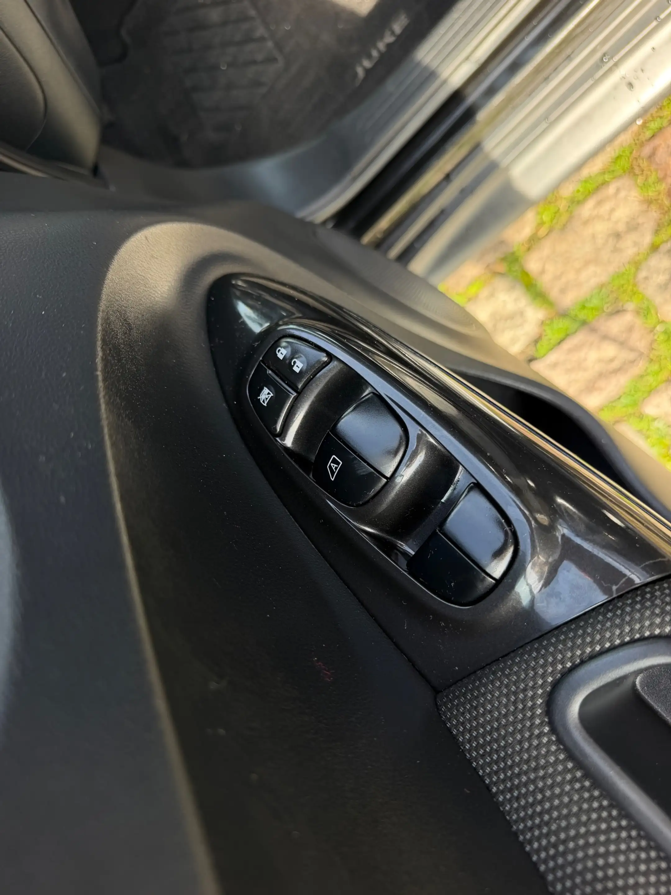 Nissan Juke 1.2 DIG-T S/S Connect Edition ACHTERUITRIJCAMERA 3 — photo 10