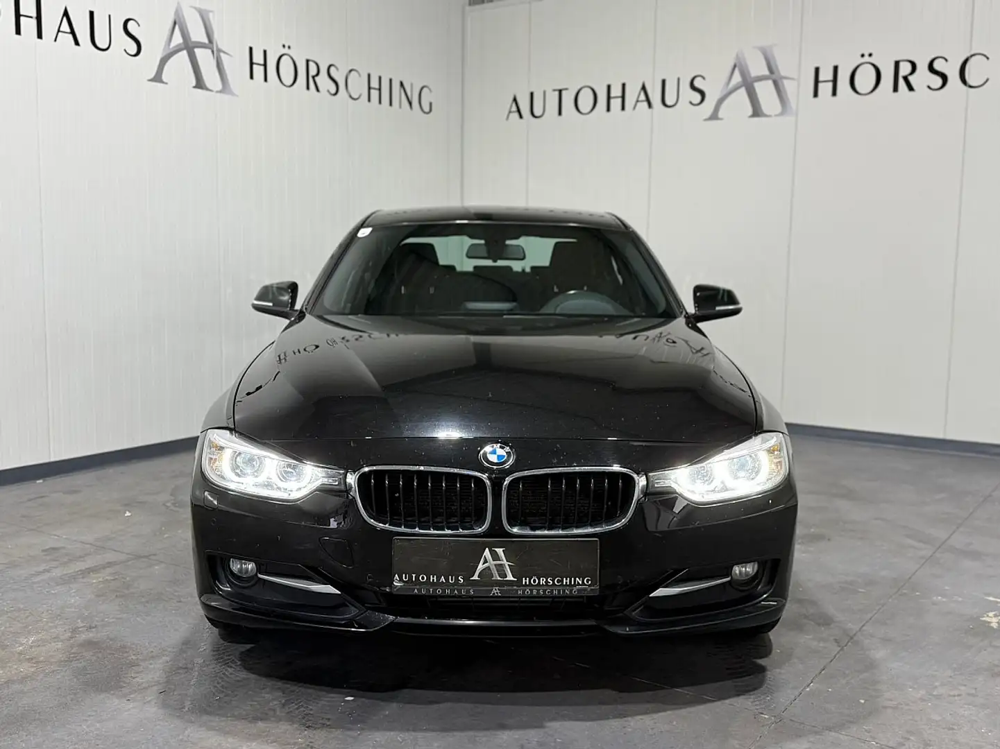 BMW 318 d Österreich-Paket Schwarz - 2