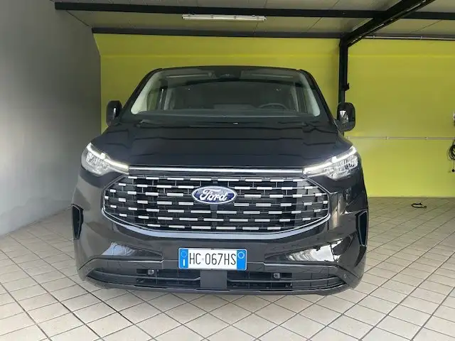 Ford Grand Tourneo 2026 iva esposta pronta consegna