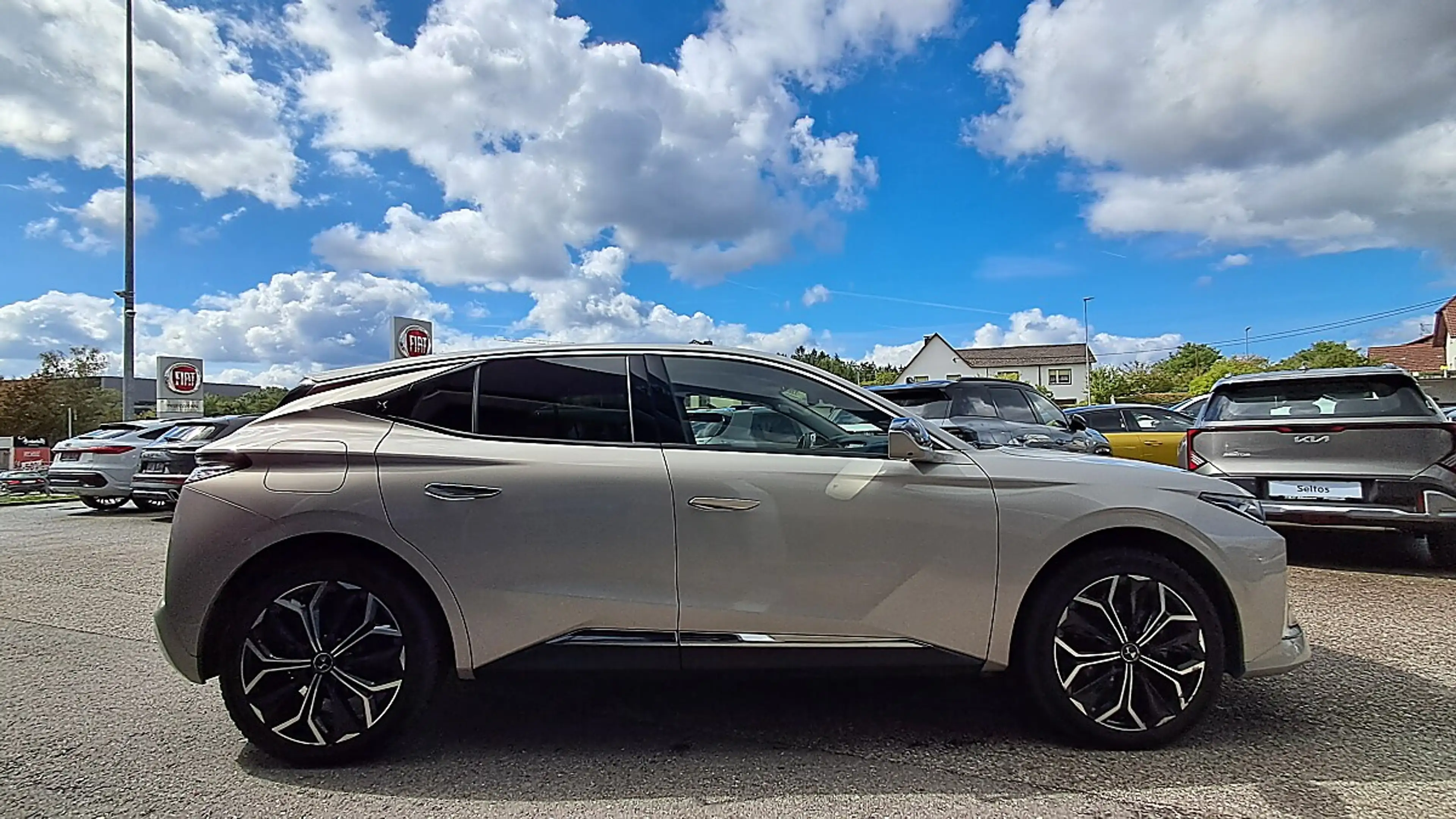 DS Automobiles DS 4 1.5 BlueHDI 130 FAP Étoile Nappa (EURO 6e) — photo 8