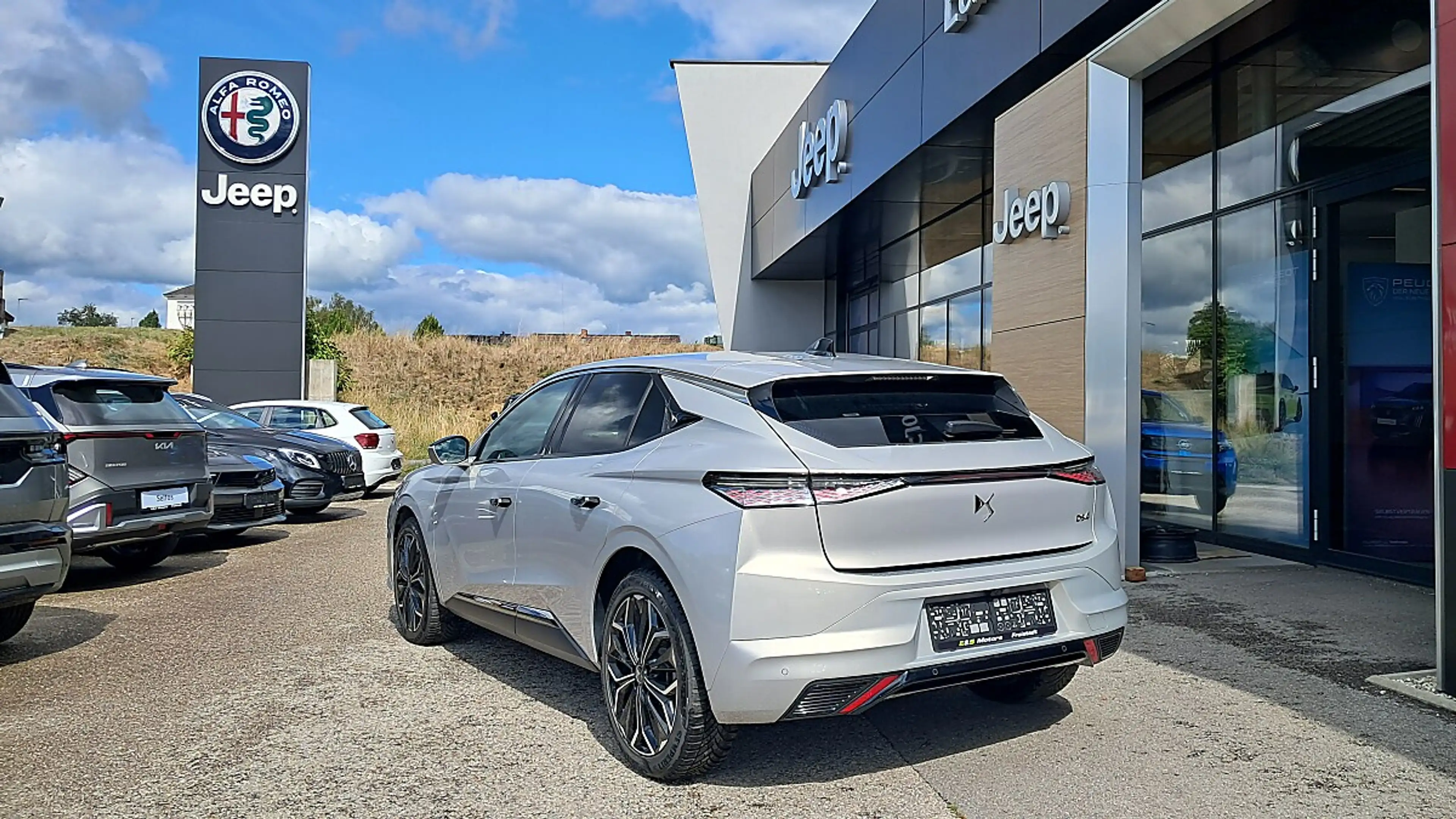 DS Automobiles DS 4 1.5 BlueHDI 130 FAP Étoile Nappa (EURO 6e) — photo 4