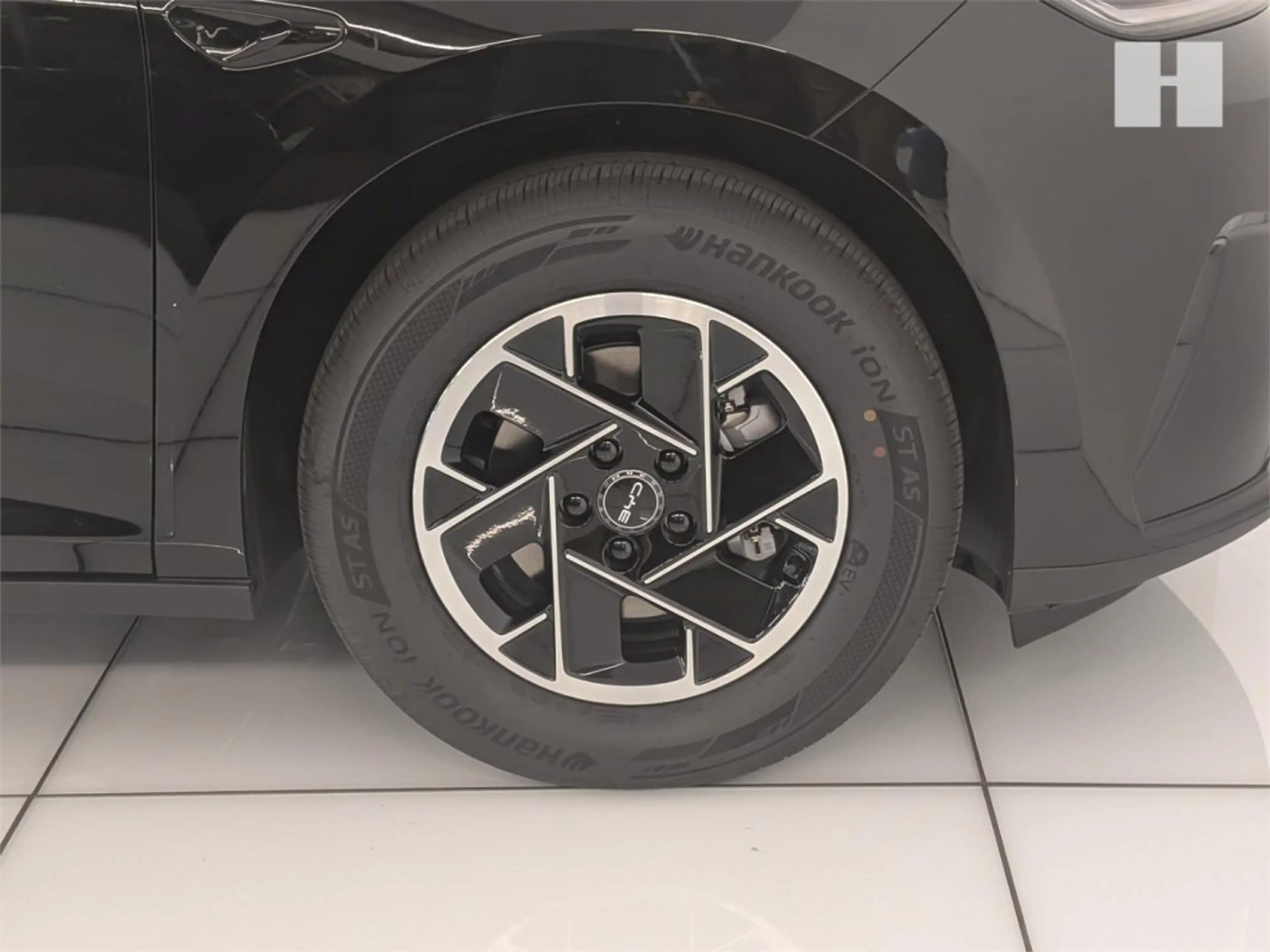 BYD Dolphin G DM-i Boost — photo 9