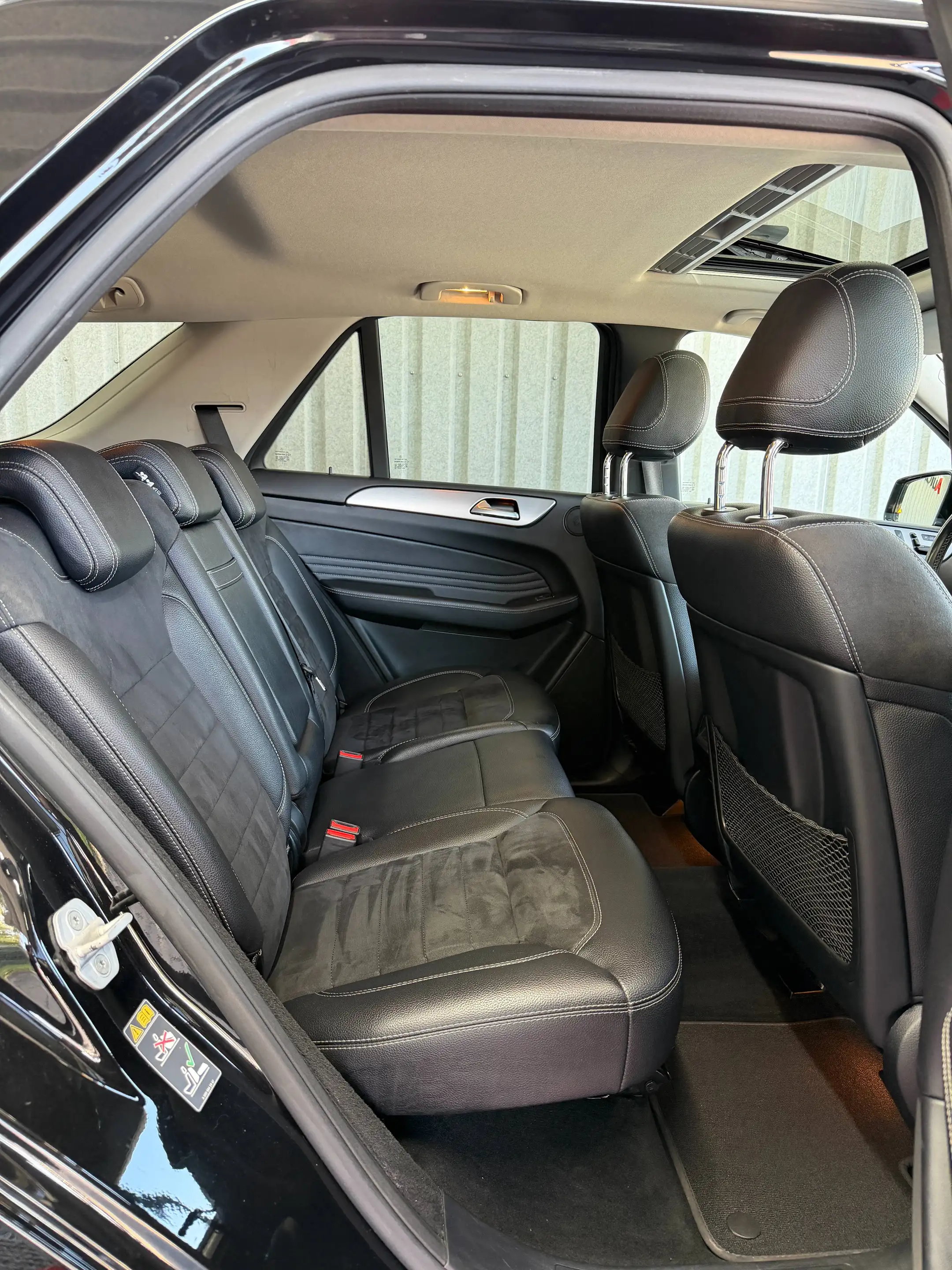 Mercedes-Benz ML 350 ML350CDI BlueTec 4Matic AMG 360 H&K AHK S-Dach Airmatic FahrAss — photo 14