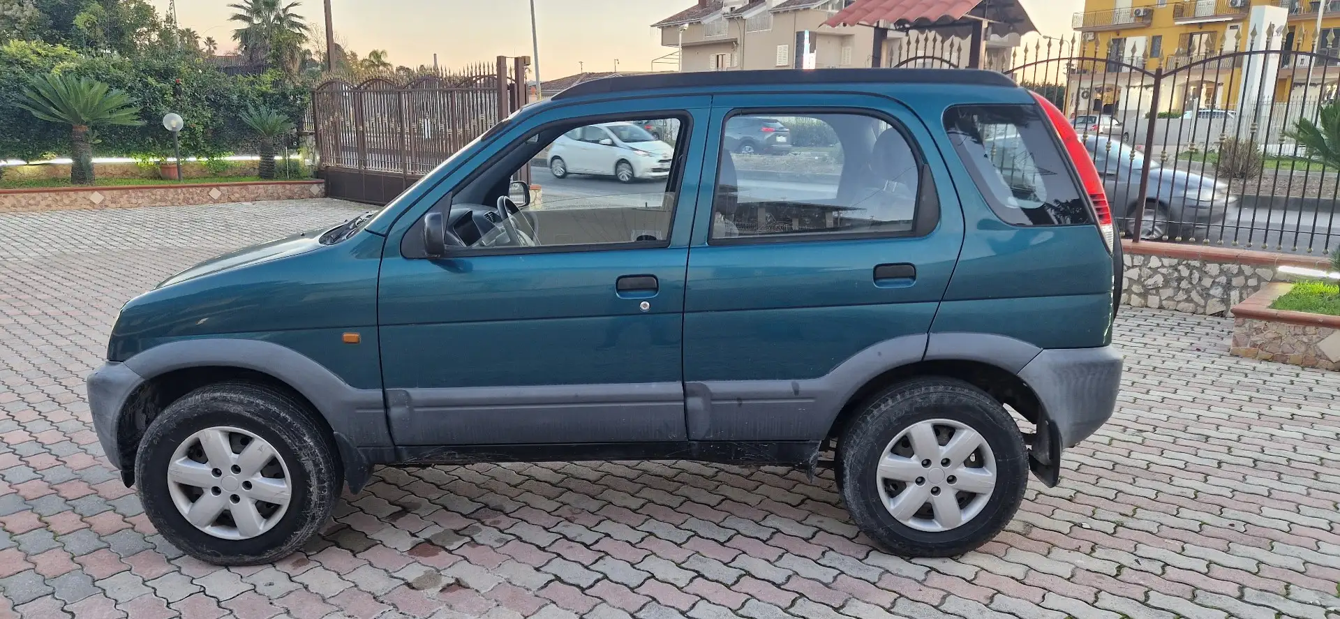 Daihatsu Terios 1.3 SX - 1