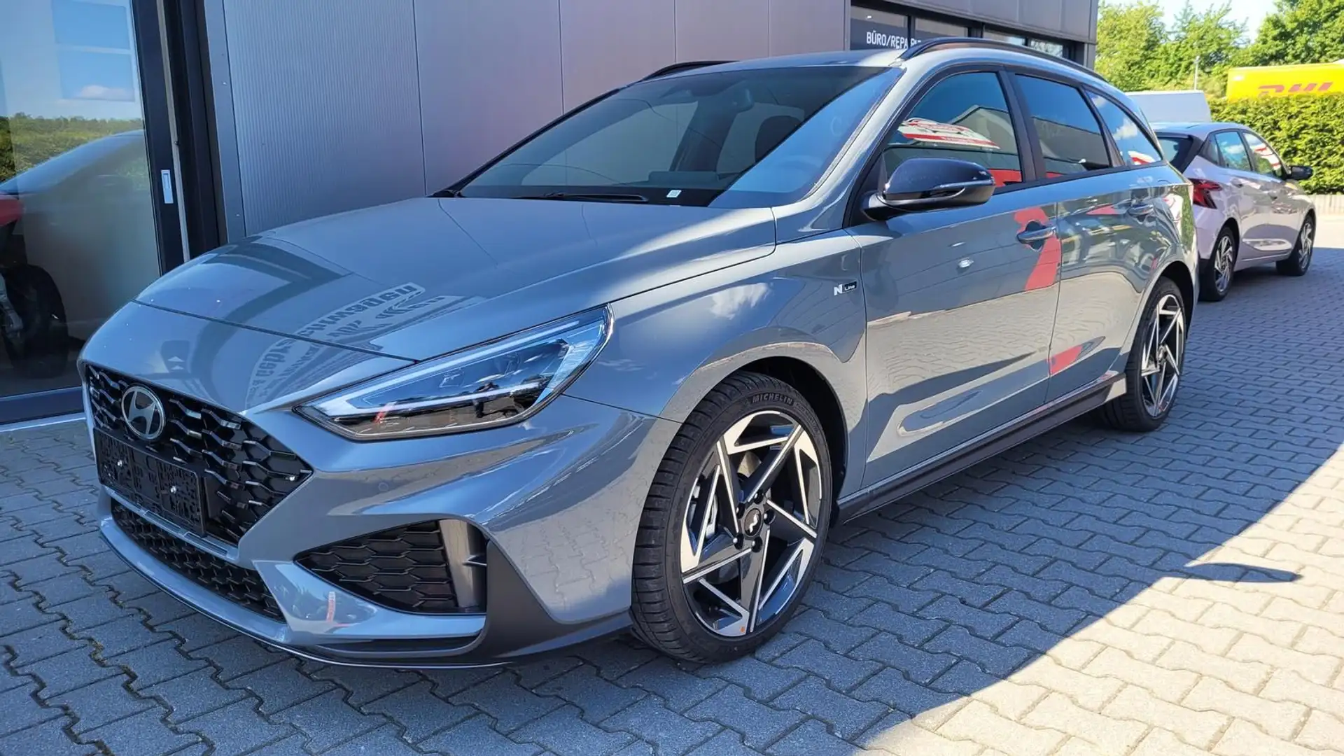 Hyundai i30 Kombi N-Line*Navi*LED*Shzg*PDC*Cam*18"ACC Gris - 1