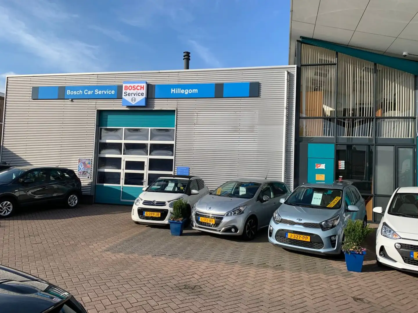 Peugeot 208 1.2 PureTech 100pk GT-Line Blau - 1