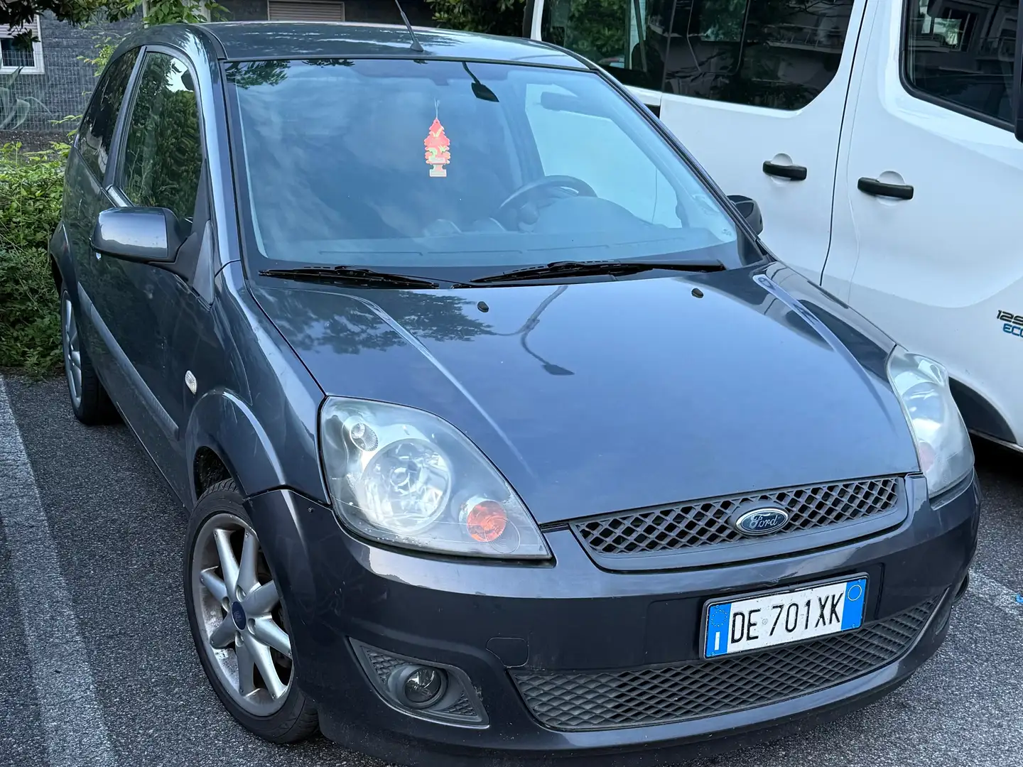 Ford Fiesta Fiesta V 2006 3p 1.4 tdci Titanium Grigio - 1