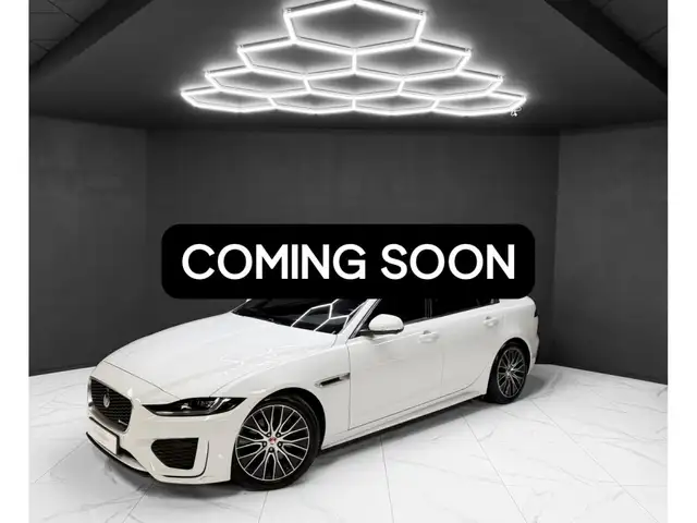 Jaguar XE P300 AWD HSE