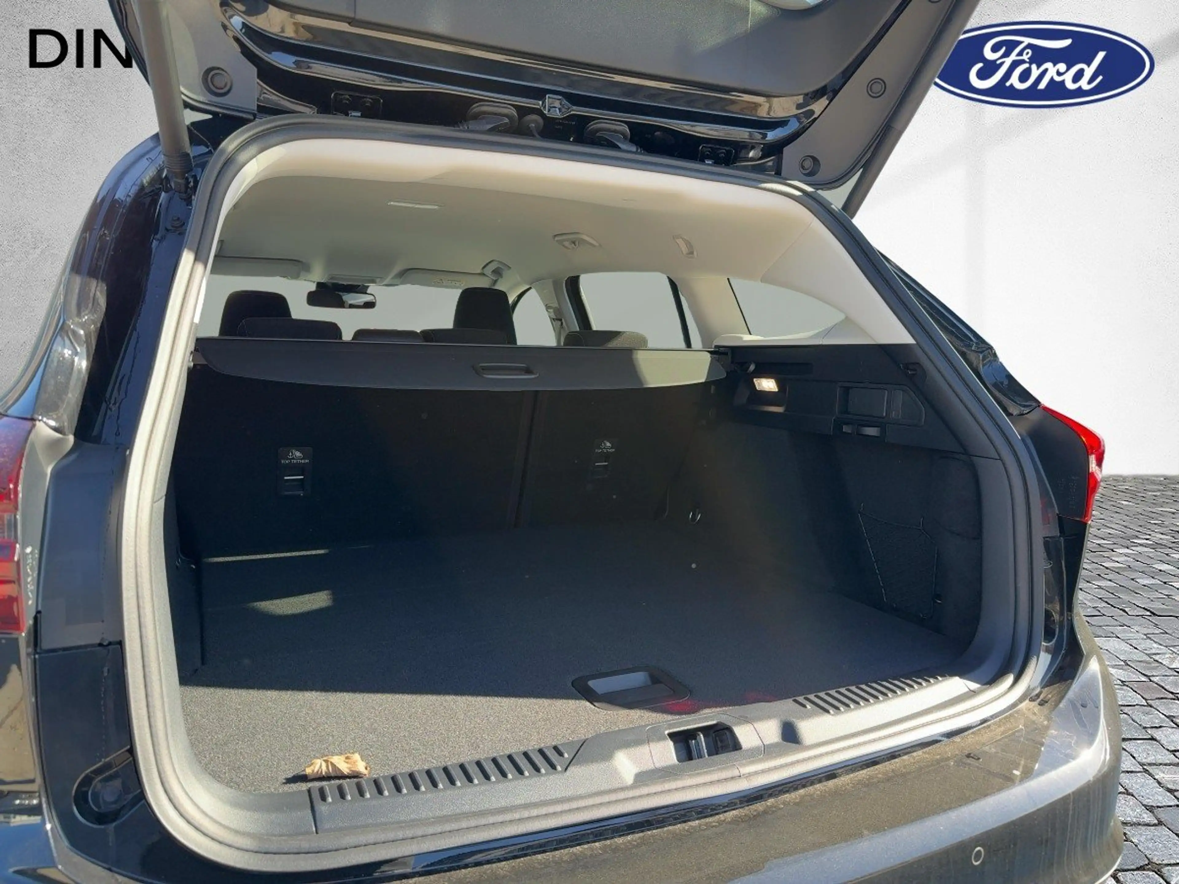 Ford Focus Titanium Edition LED+Kamera+Winterpaket — photo 7