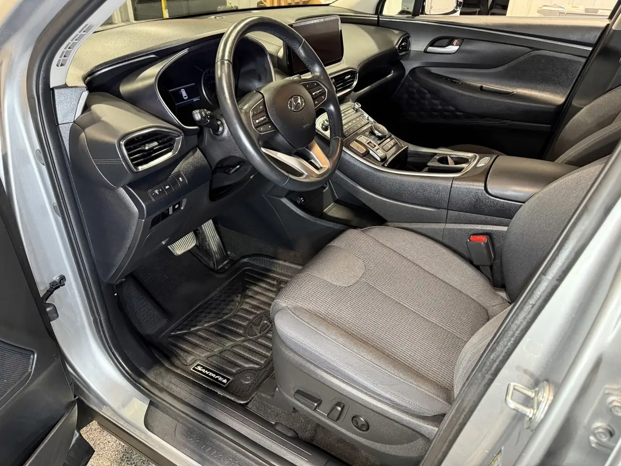Hyundai SANTA FE снимка Hyundai SANTA FE