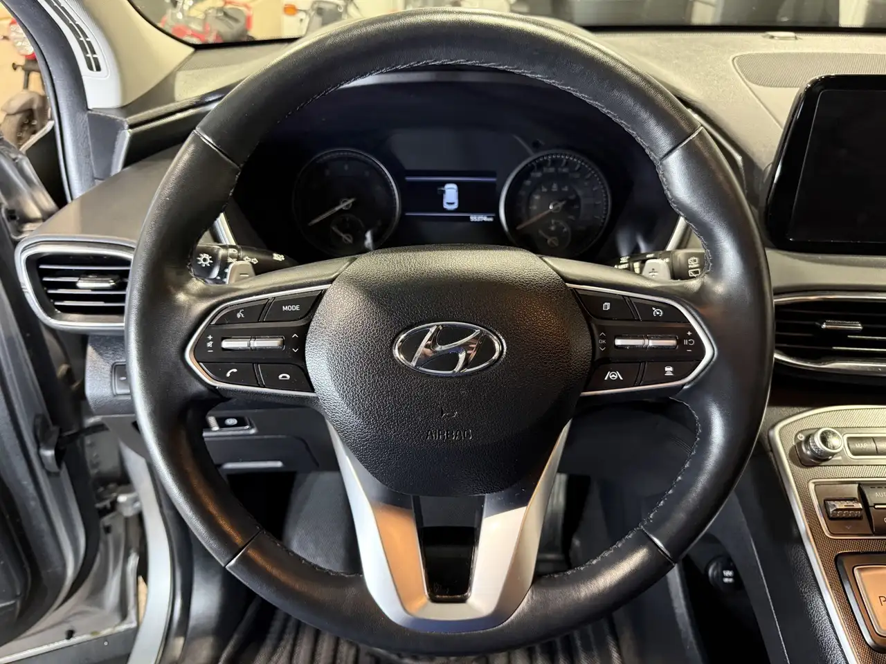 Hyundai SANTA FE снимка Hyundai SANTA FE
