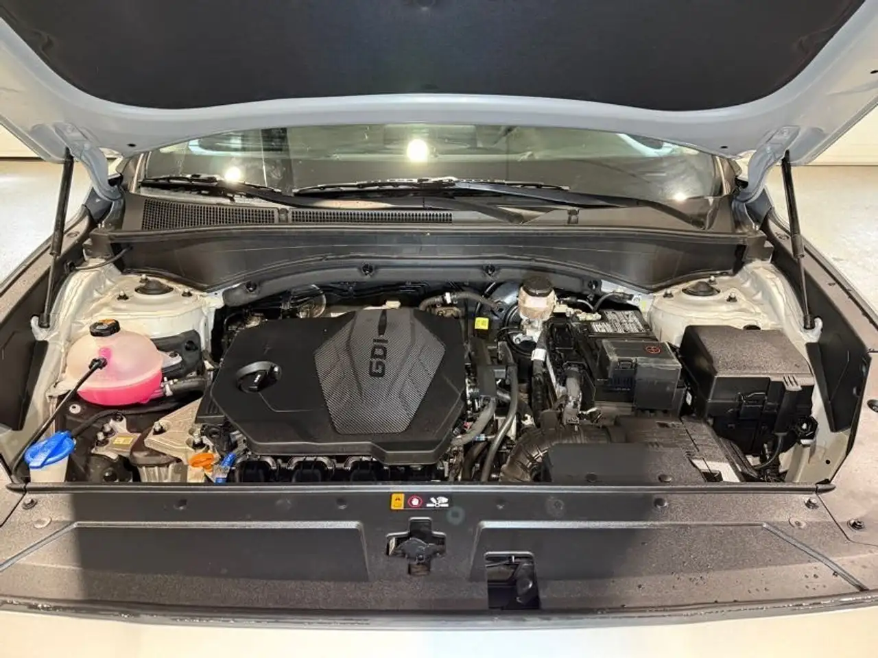Hyundai SANTA FE снимка Hyundai SANTA FE