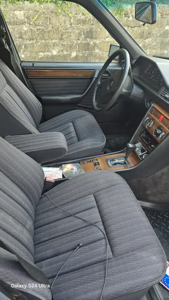 Mercedes-Benz 230, foto 9