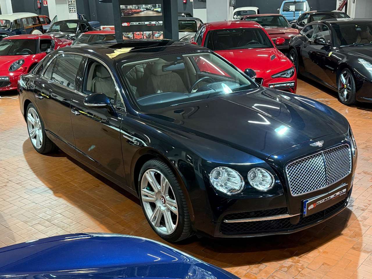 Bentley Flying Spur 4.0 V8 500CV Mulliner/Tagliandi Bentley/Tetto/Led