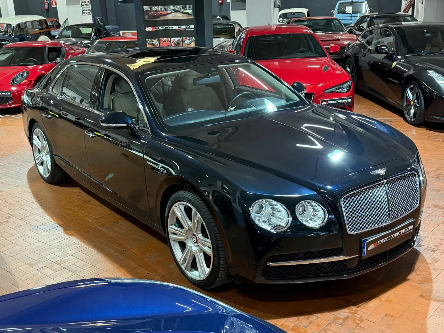 Bentley Flying Spur 4.0 V8 500CV Mulliner/Tagliandi Bentley/Tetto/Led Bleu - 1