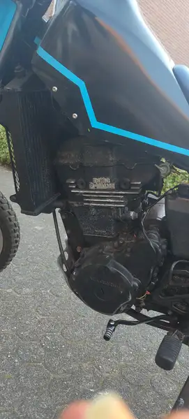 Kawasaki KLR 600 - foto 6