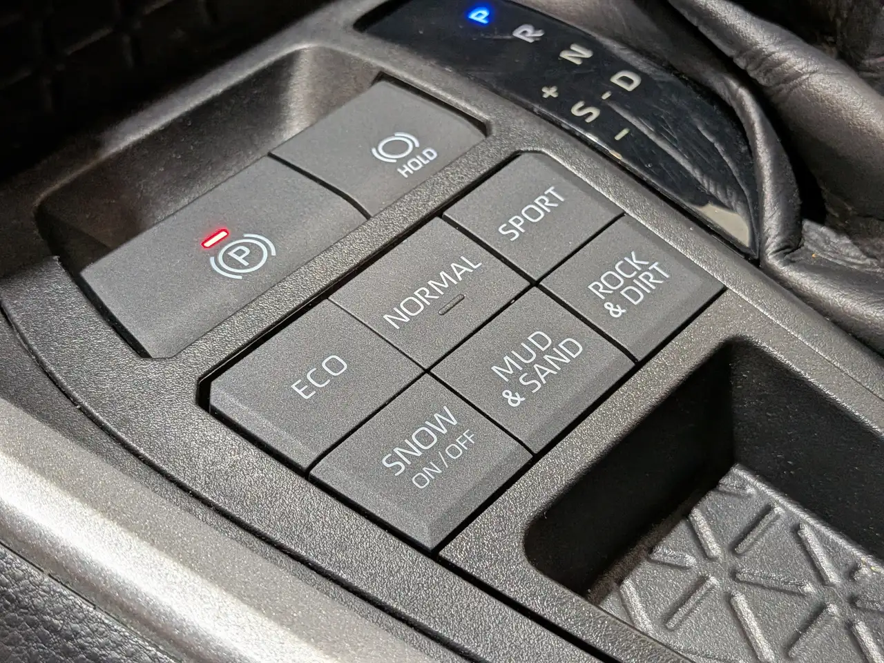 Toyota RAV 4 photo Toyota RAV 4