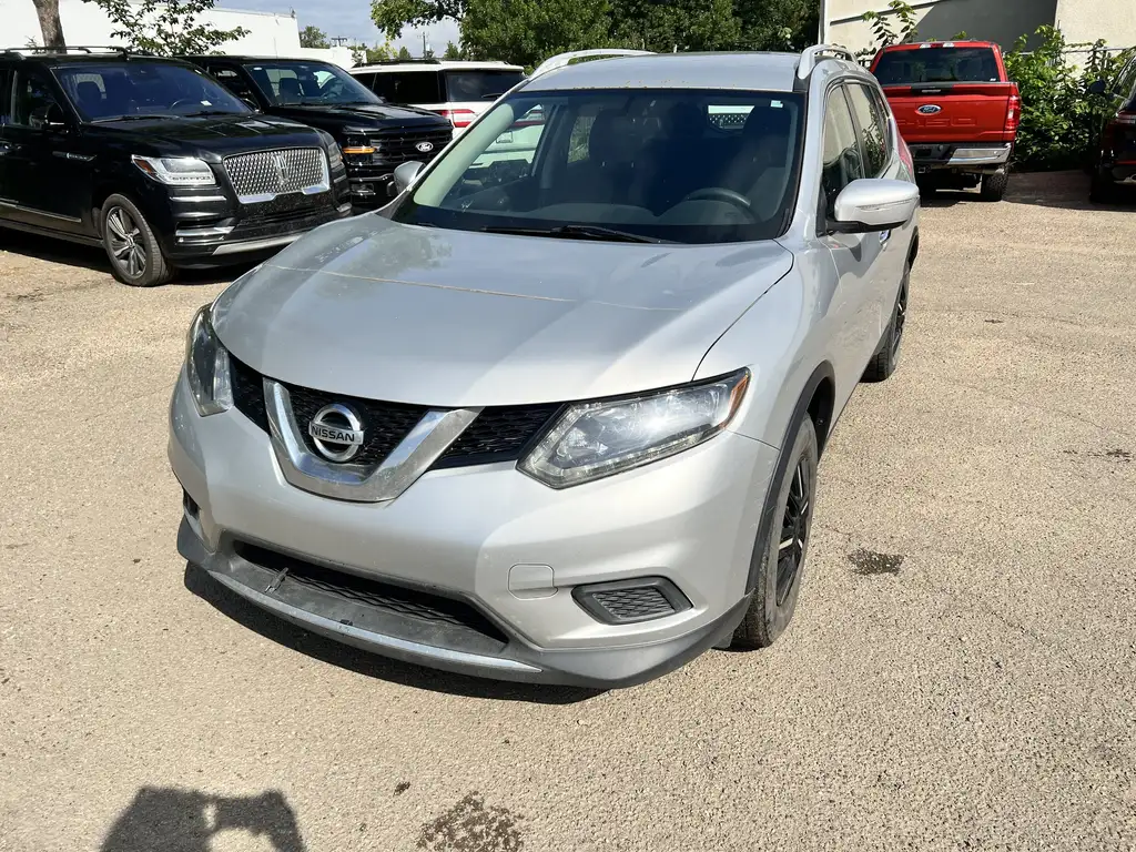 2015 Nissan Rogue | Keyless Entry | Cruise Control | Bluetooth Hands — photo 2