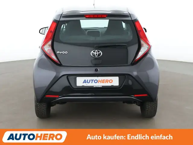 Toyota Aygo view 5