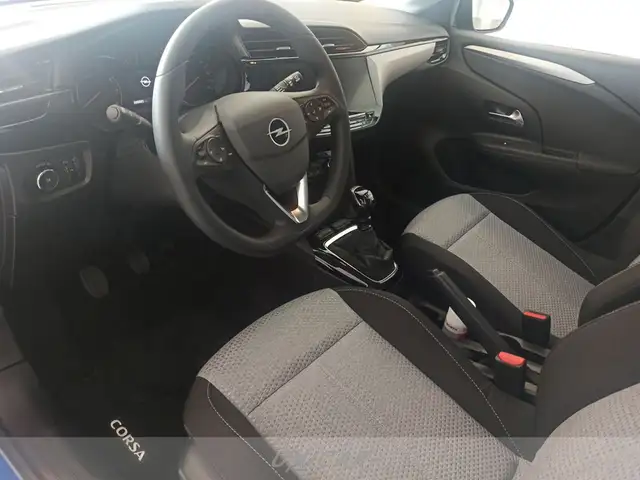 Opel Corsa view 10