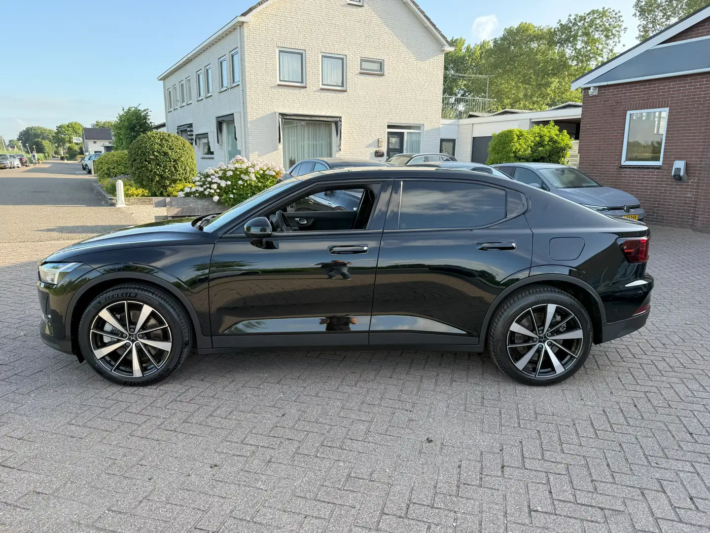 Polestar 2 Long Range Dual Motor Launch Edition 78kWh Trekhaa Nero - 2