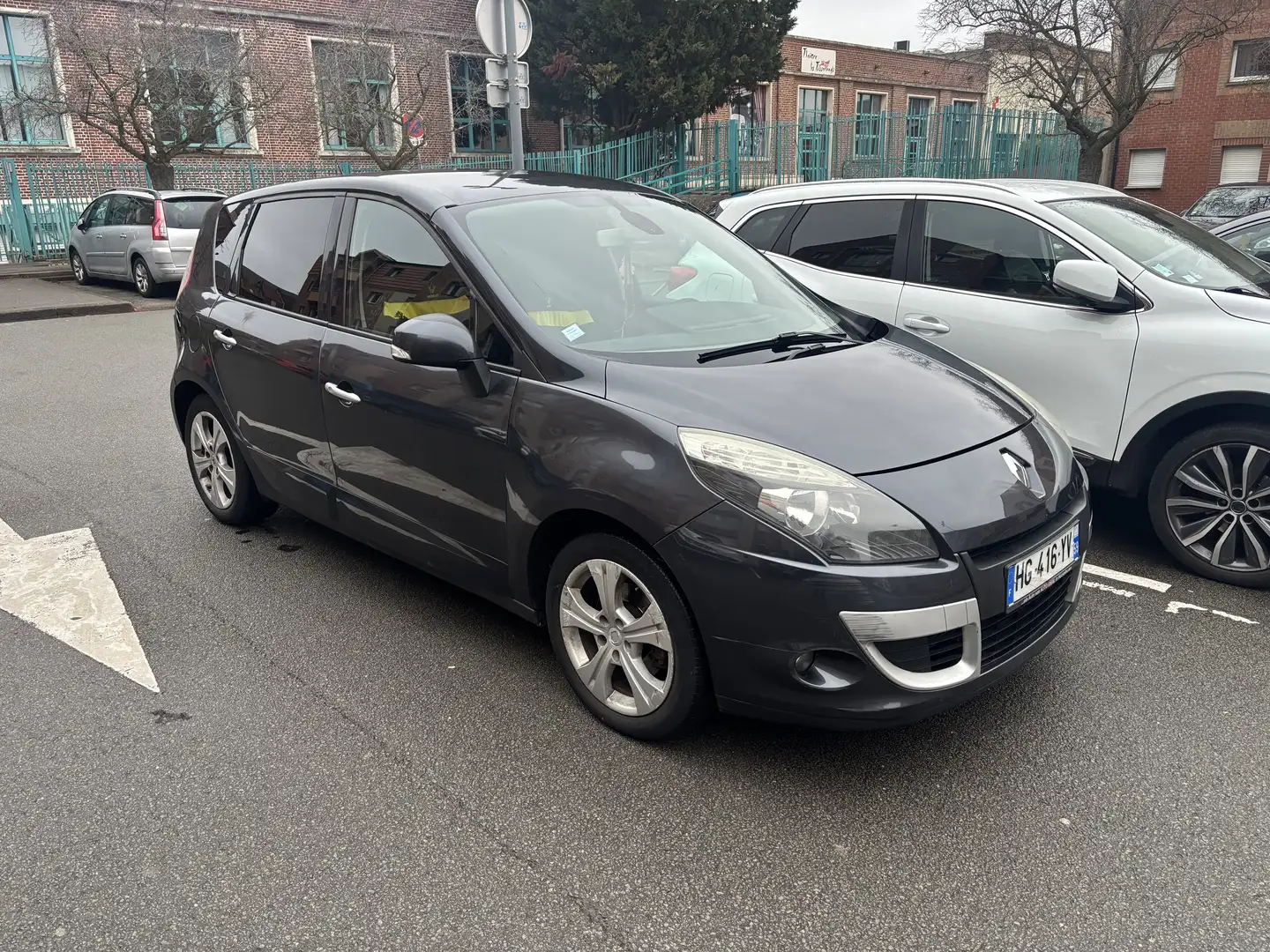 Renault Scenic III dCi 130 FAP Dynamique Euro 5 - 2