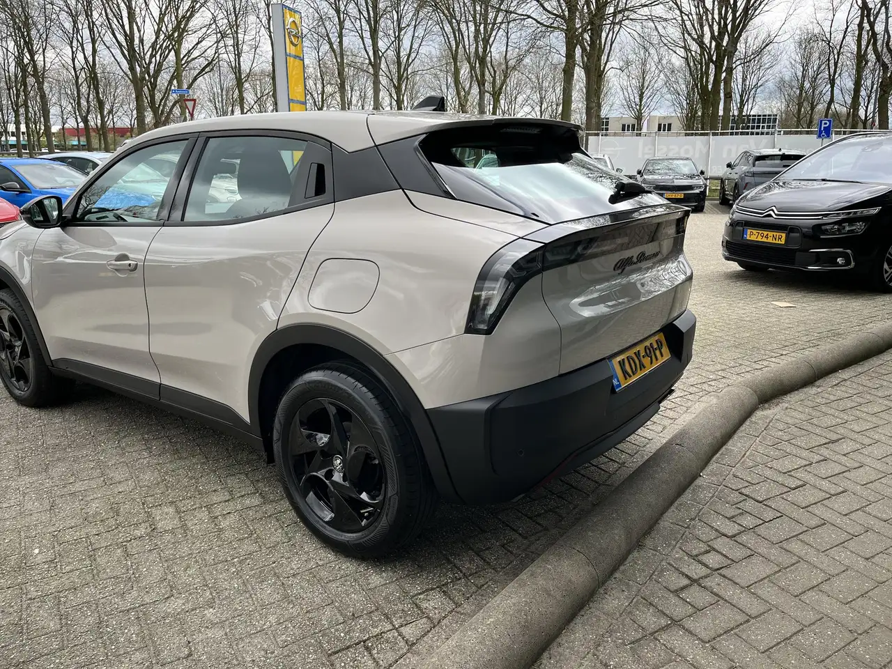 Alfa Romeo Junior 2025