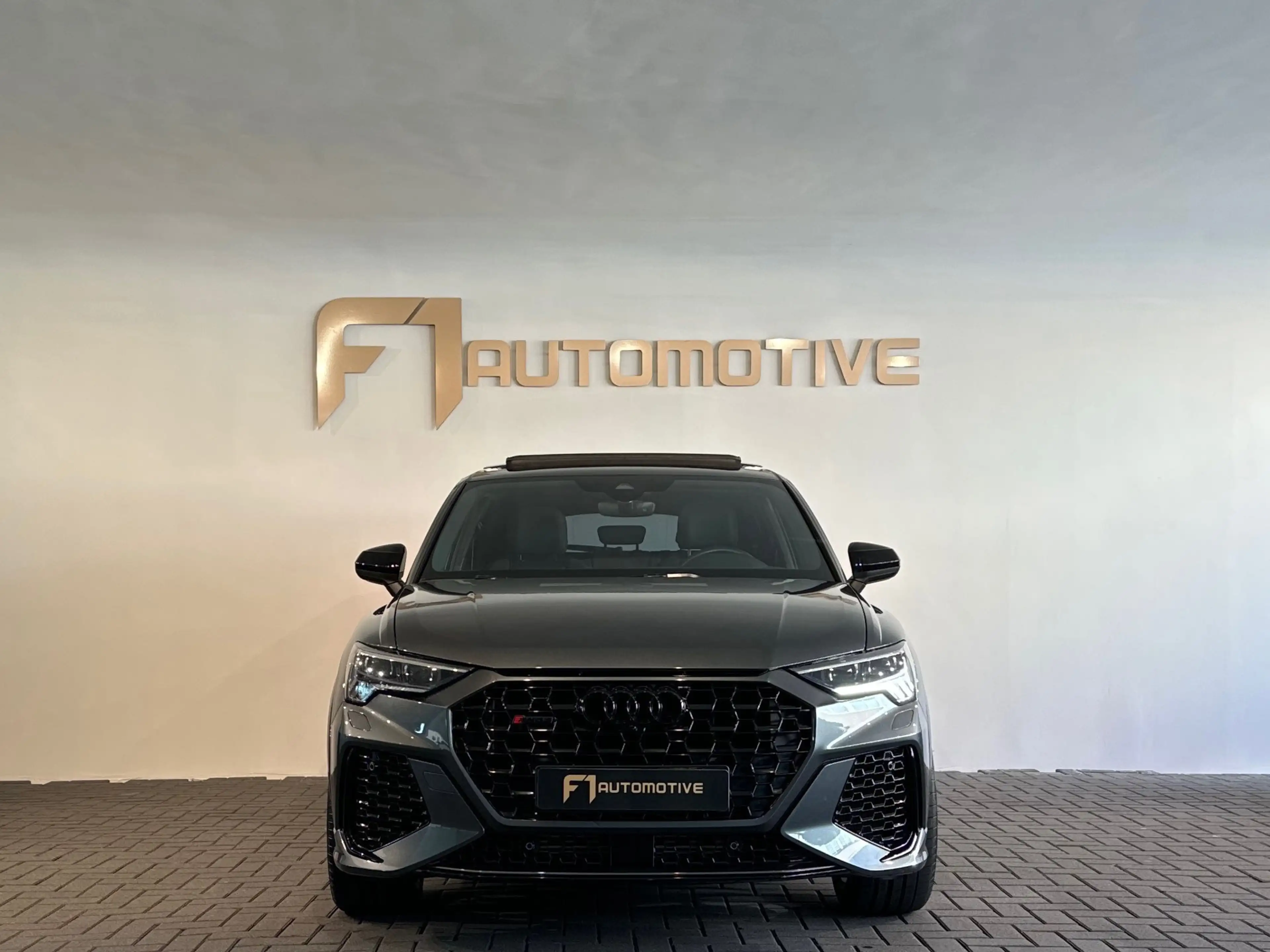 Audi RS Q3 RSQ3 Sportback 2.5 TFSI Quattro Pano|B&O|Keyless|S — photo 8