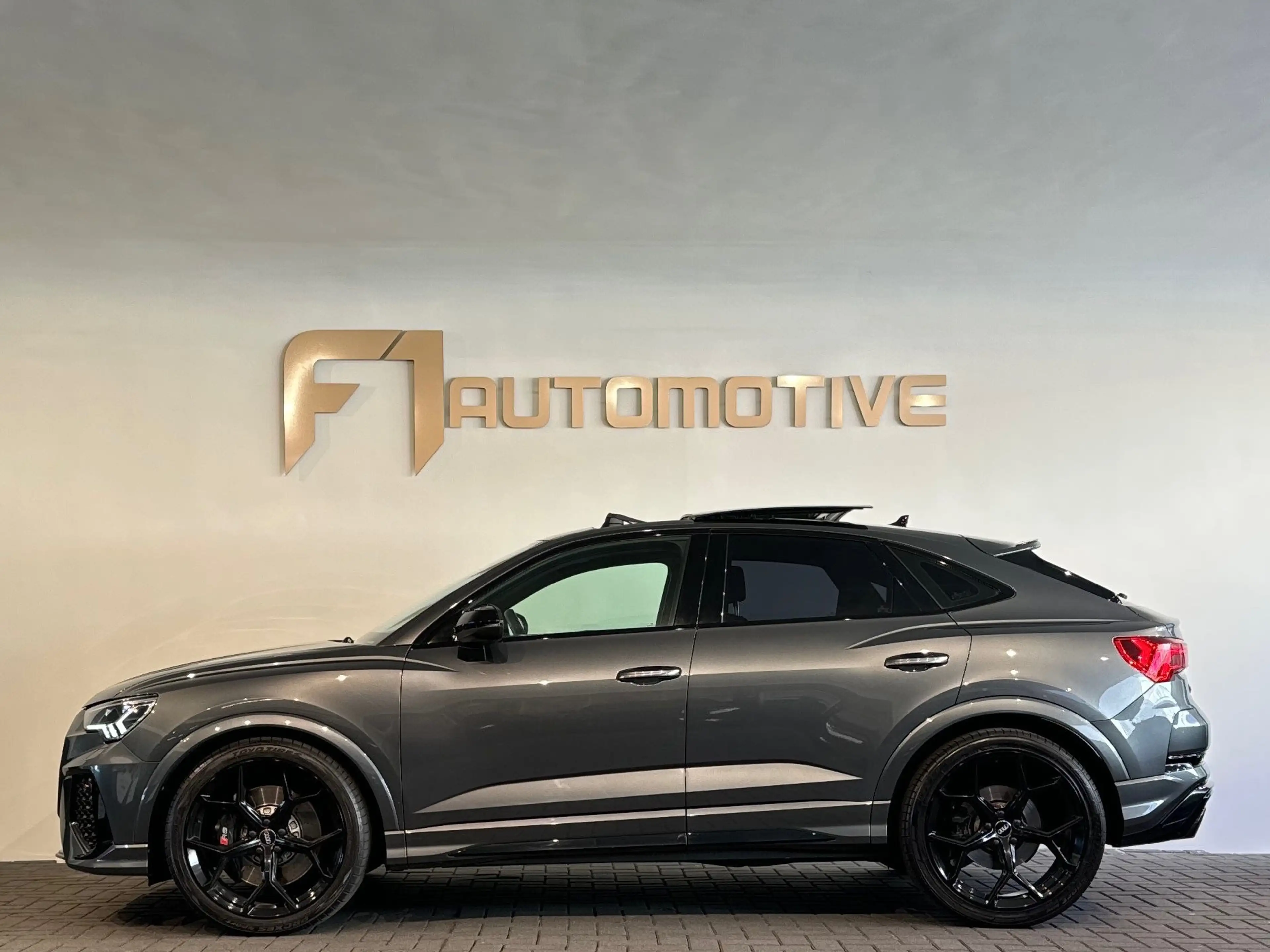 Audi RS Q3 RSQ3 Sportback 2.5 TFSI Quattro Pano|B&O|Keyless|S — photo 9
