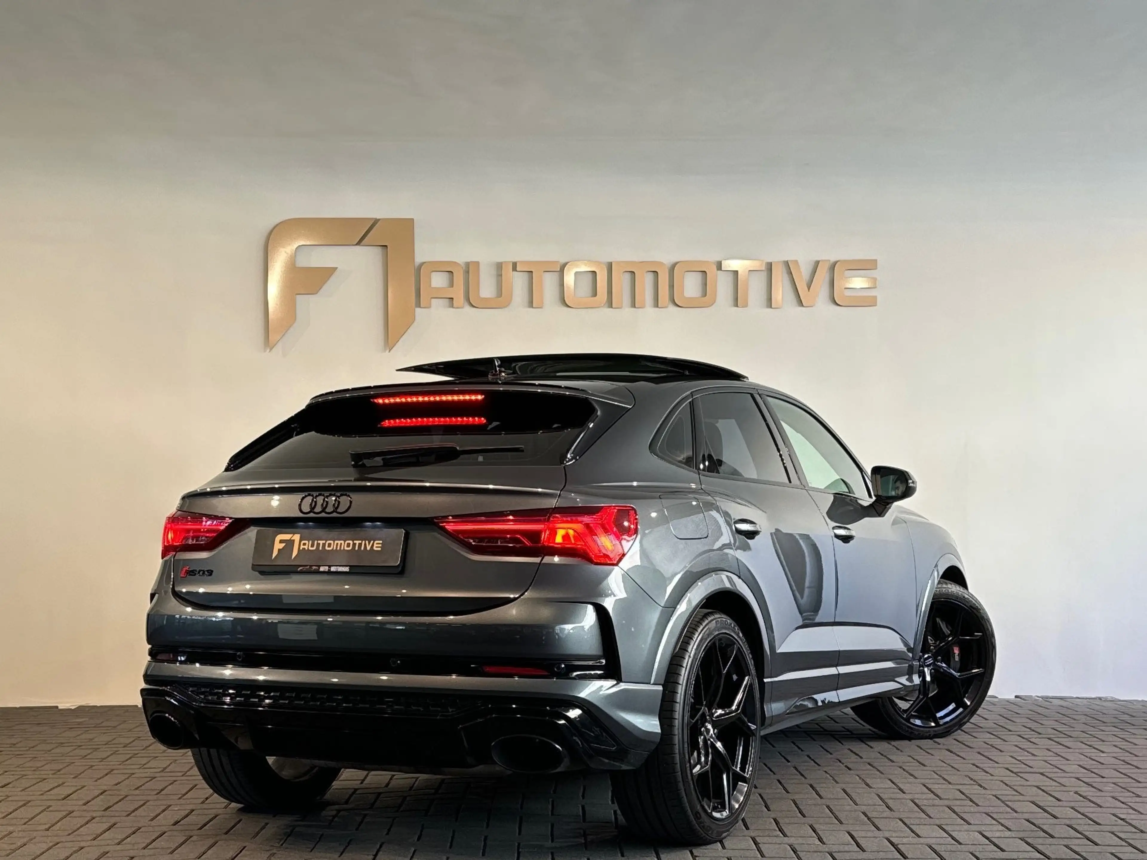 Audi RS Q3 RSQ3 Sportback 2.5 TFSI Quattro Pano|B&O|Keyless|S — photo 5