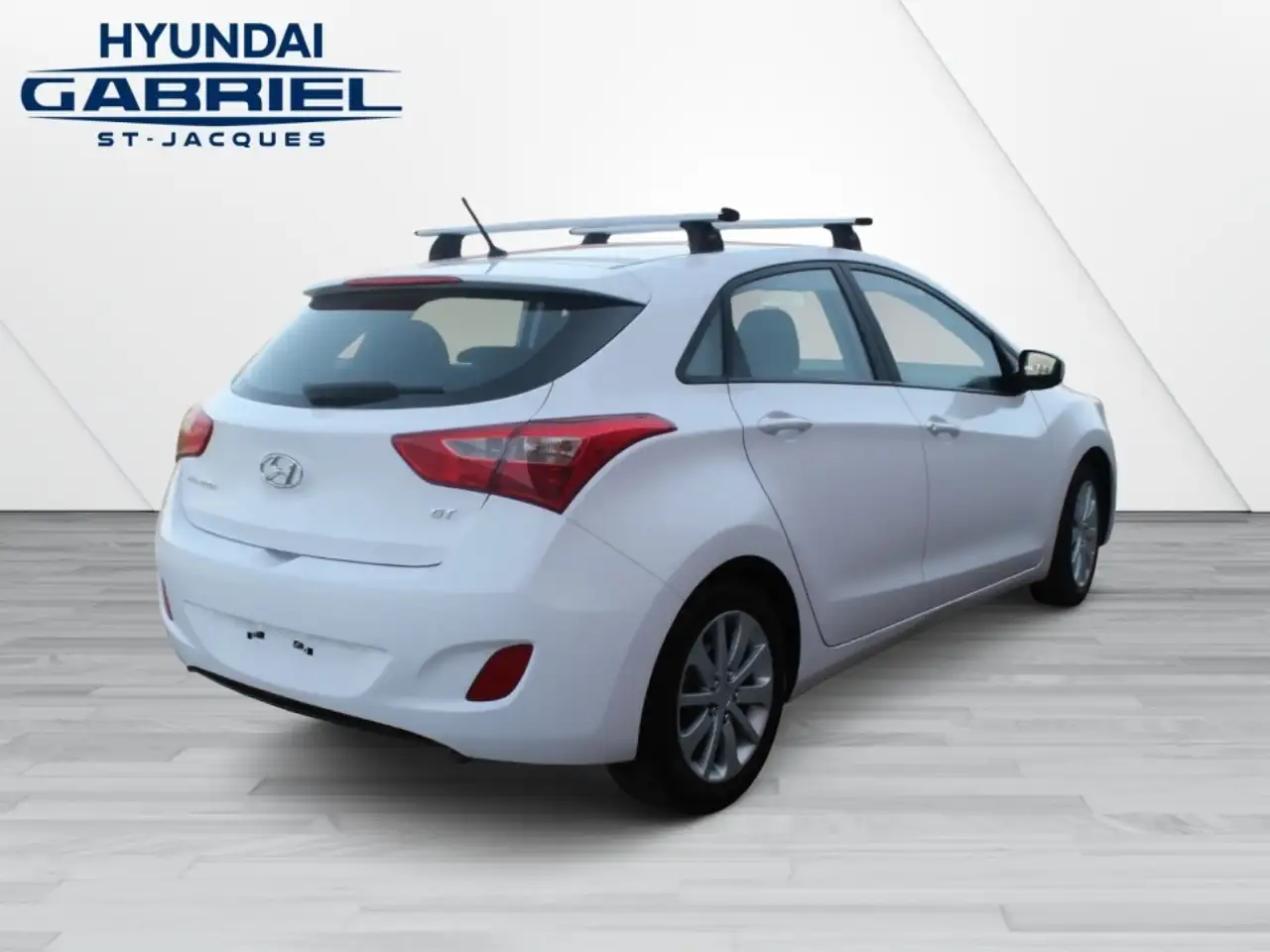 Hyundai ELANTRA снимка Hyundai ELANTRA