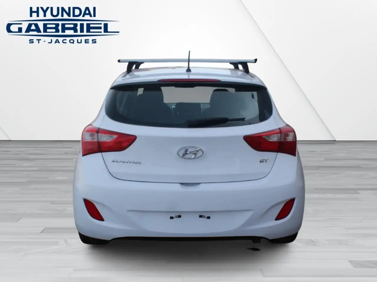 Hyundai ELANTRA снимка Hyundai ELANTRA