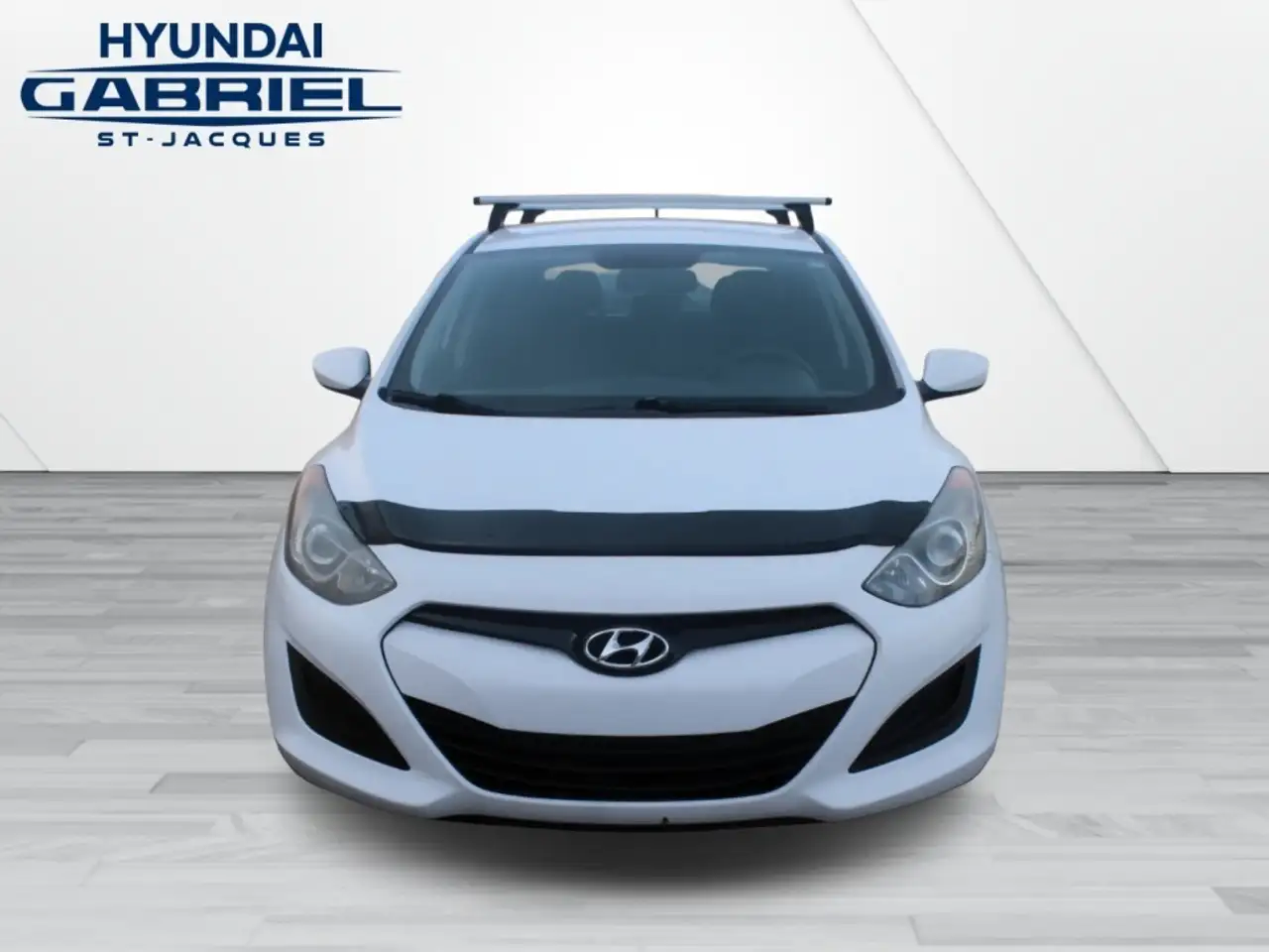 Hyundai ELANTRA снимка Hyundai ELANTRA