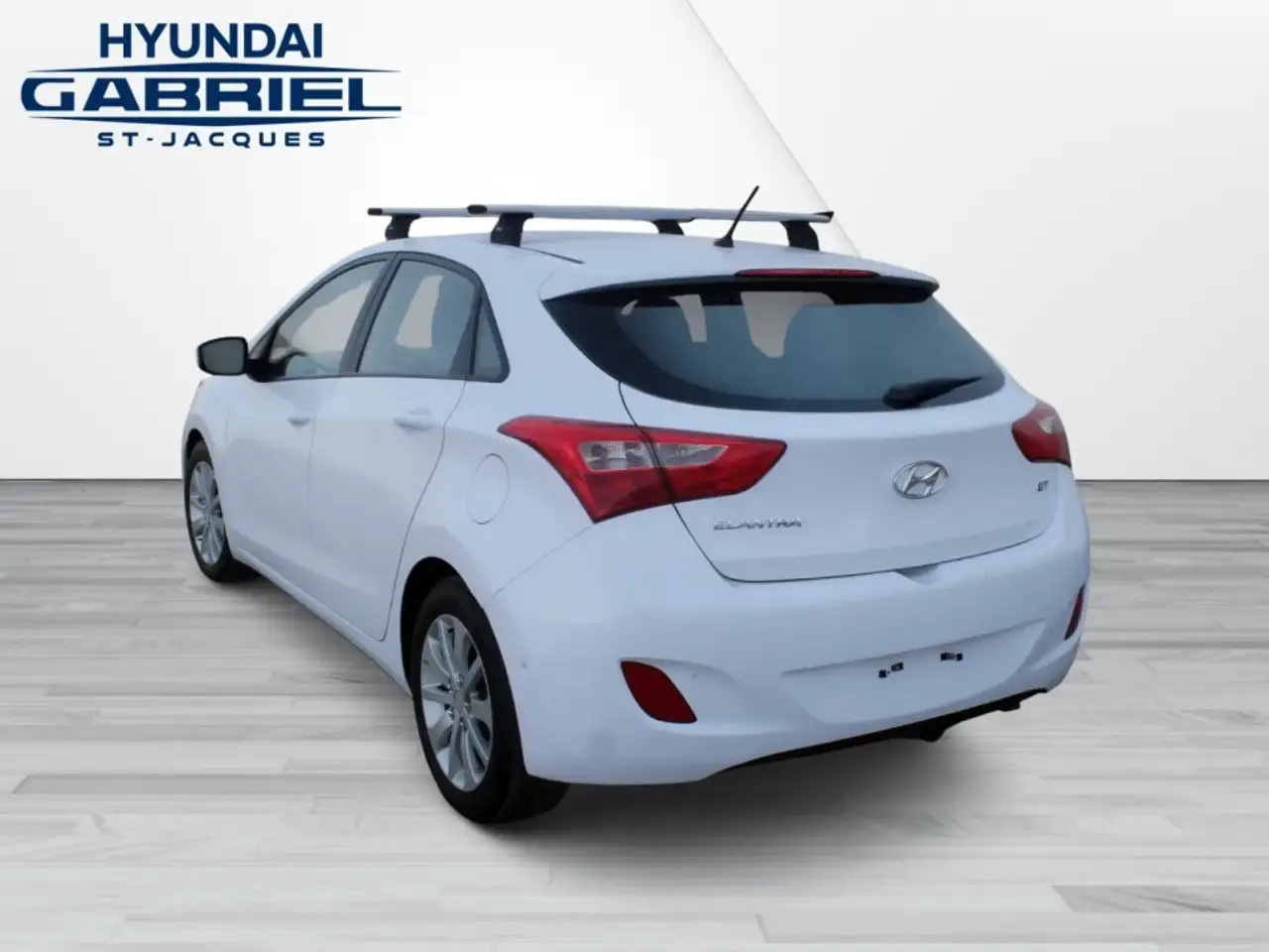 Hyundai ELANTRA снимка Hyundai ELANTRA